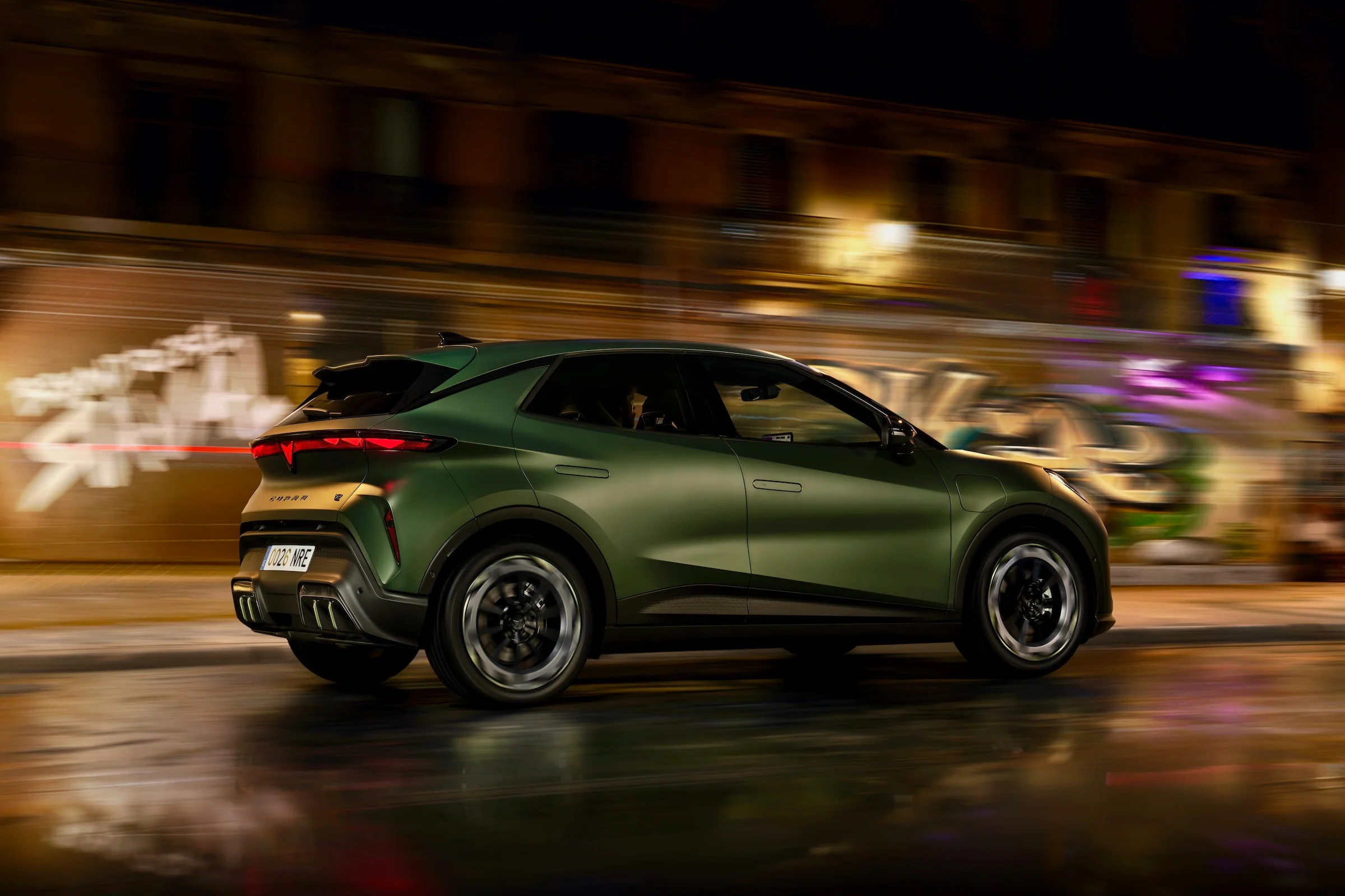 14 CUPRA Raval Manganese Matt