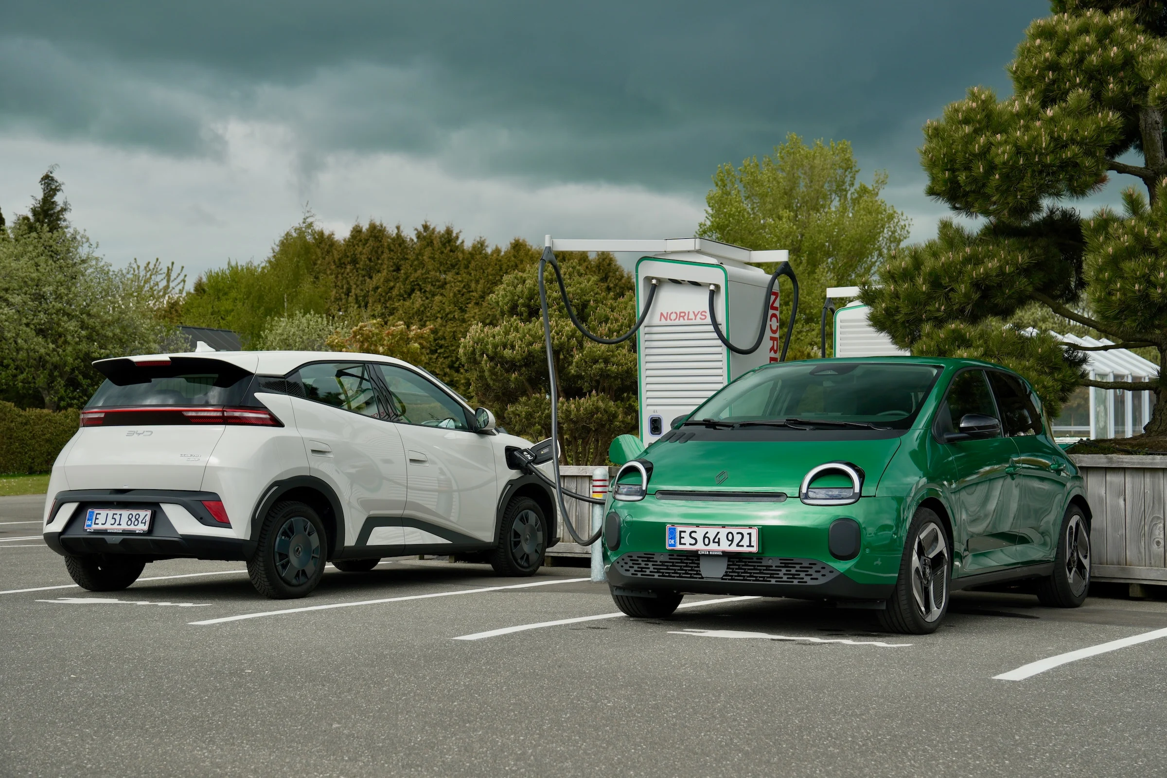 DUEL BYD Dolphin Surf vs Renault Twingo E-Tech MBB 0450
