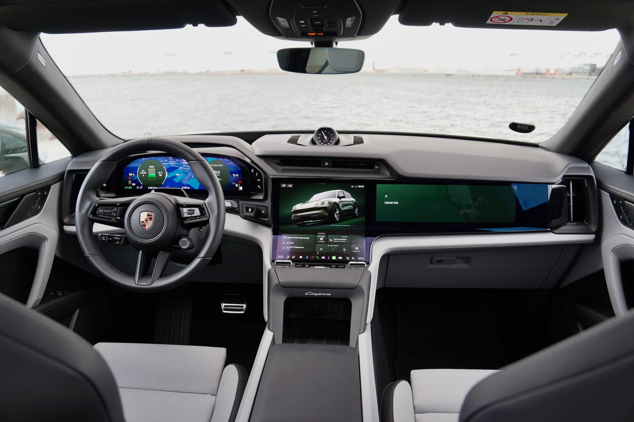 TEST Porsche Cayenne Electric 2368