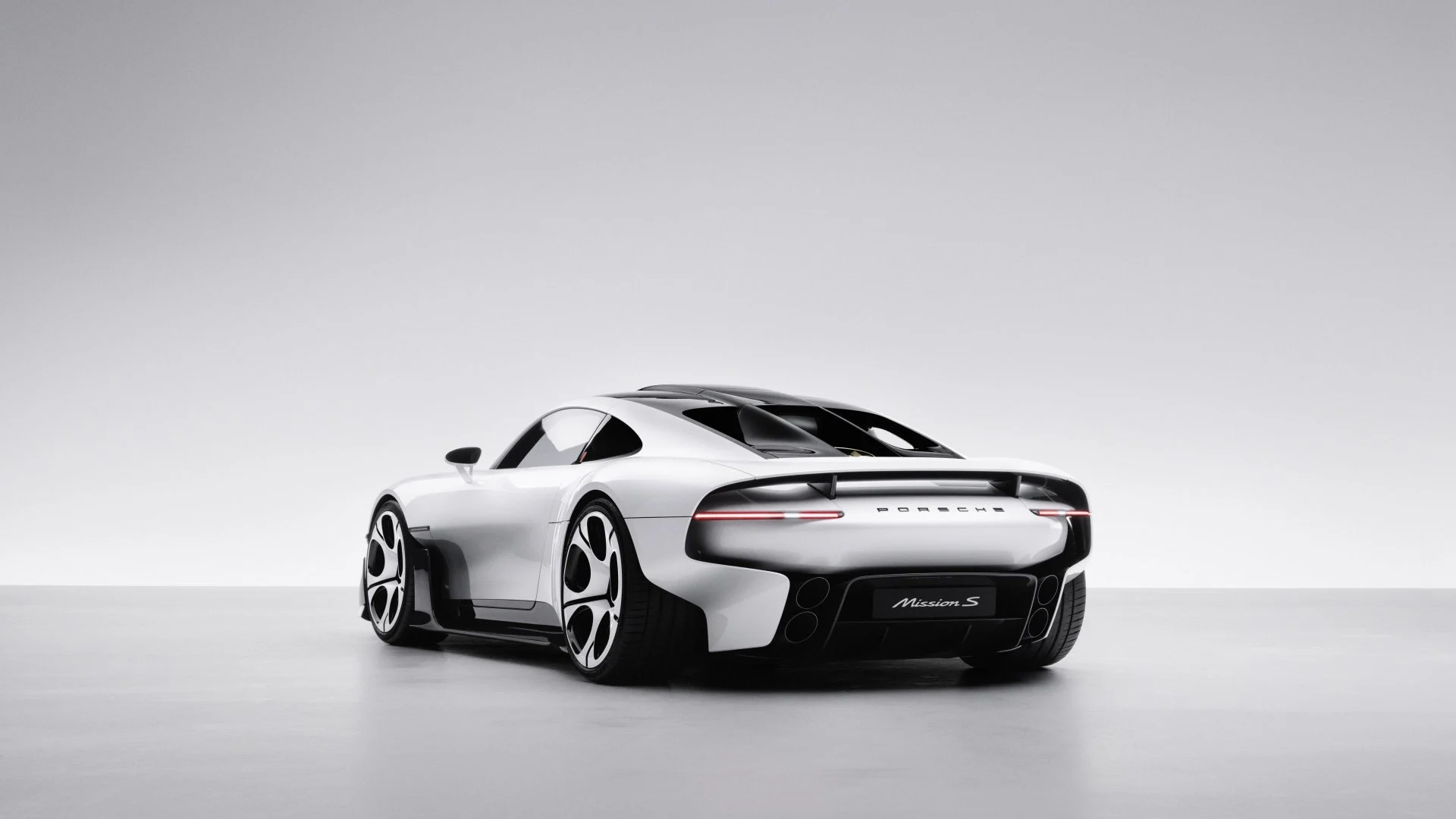 Porsche Mission S-6