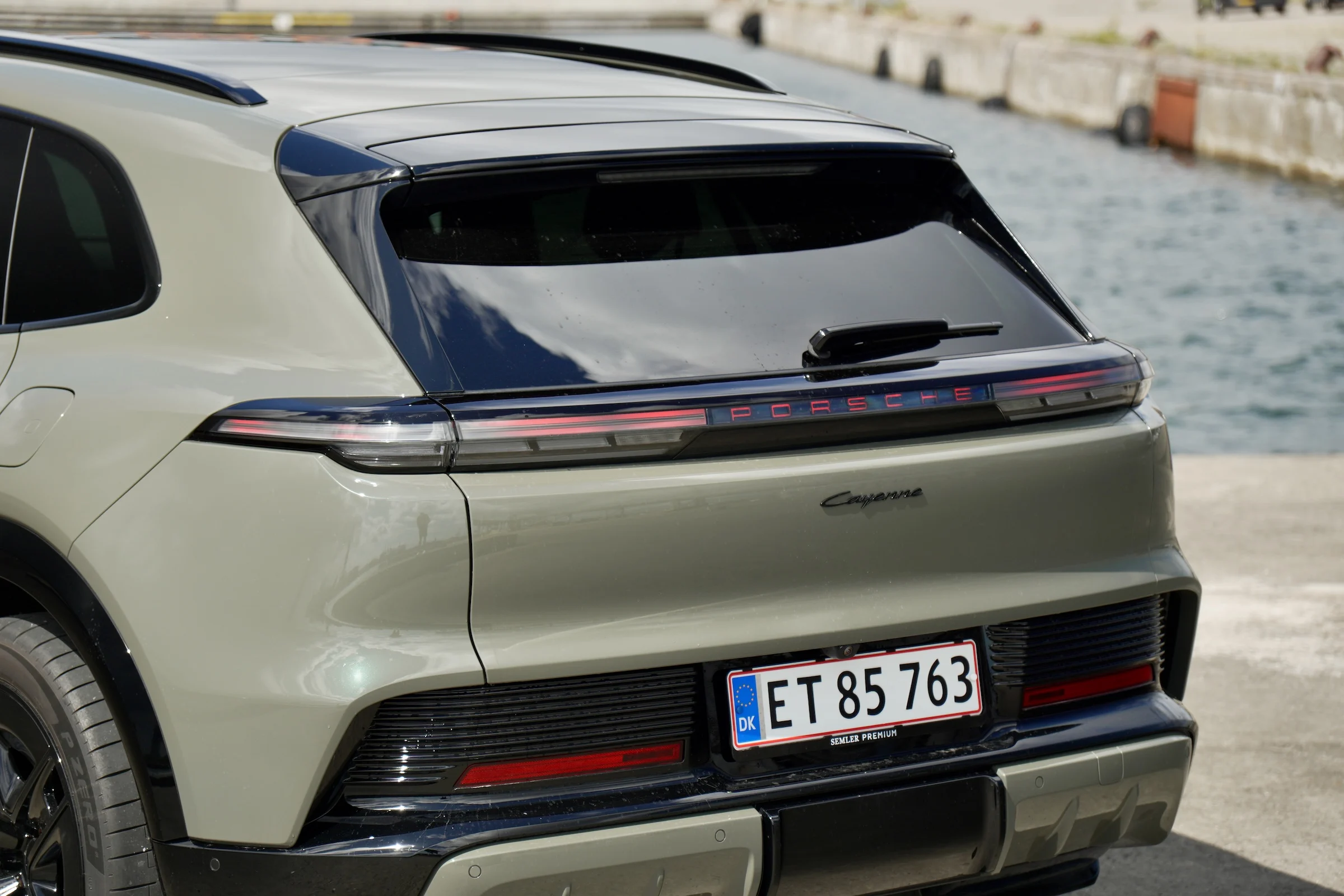 TEST Porsche Cayenne Electric 2248