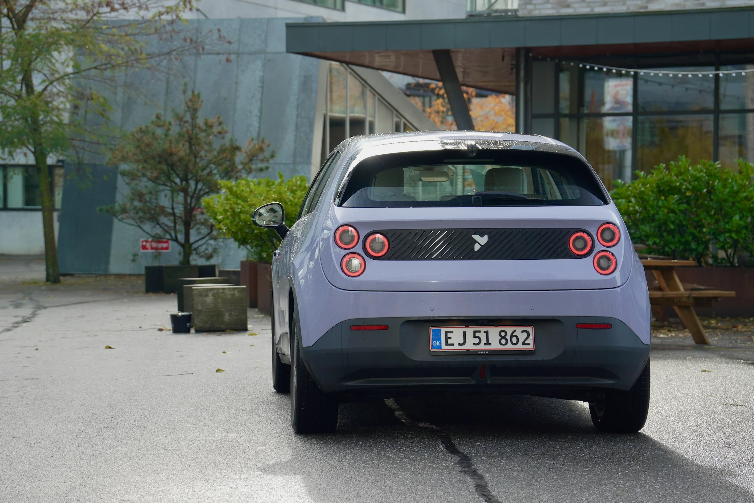 TEST Firefly MBB 589