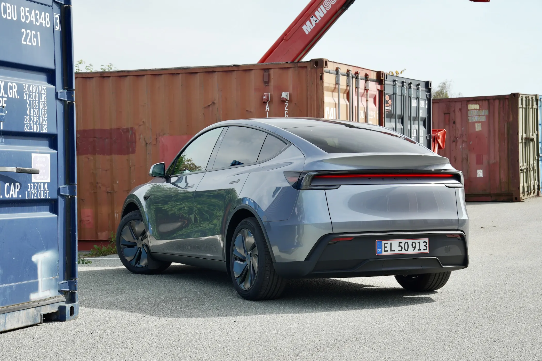 Opel vs Tesla vs Skoda MBB 242