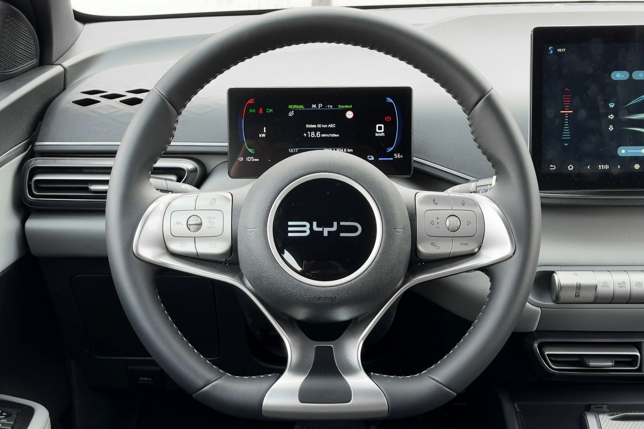 BYD Dolphin Surf - interiør-6