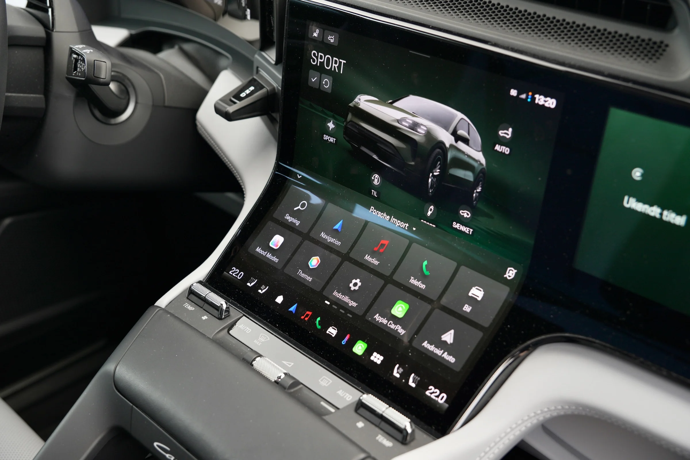 TEST Porsche Cayenne Electric 2372