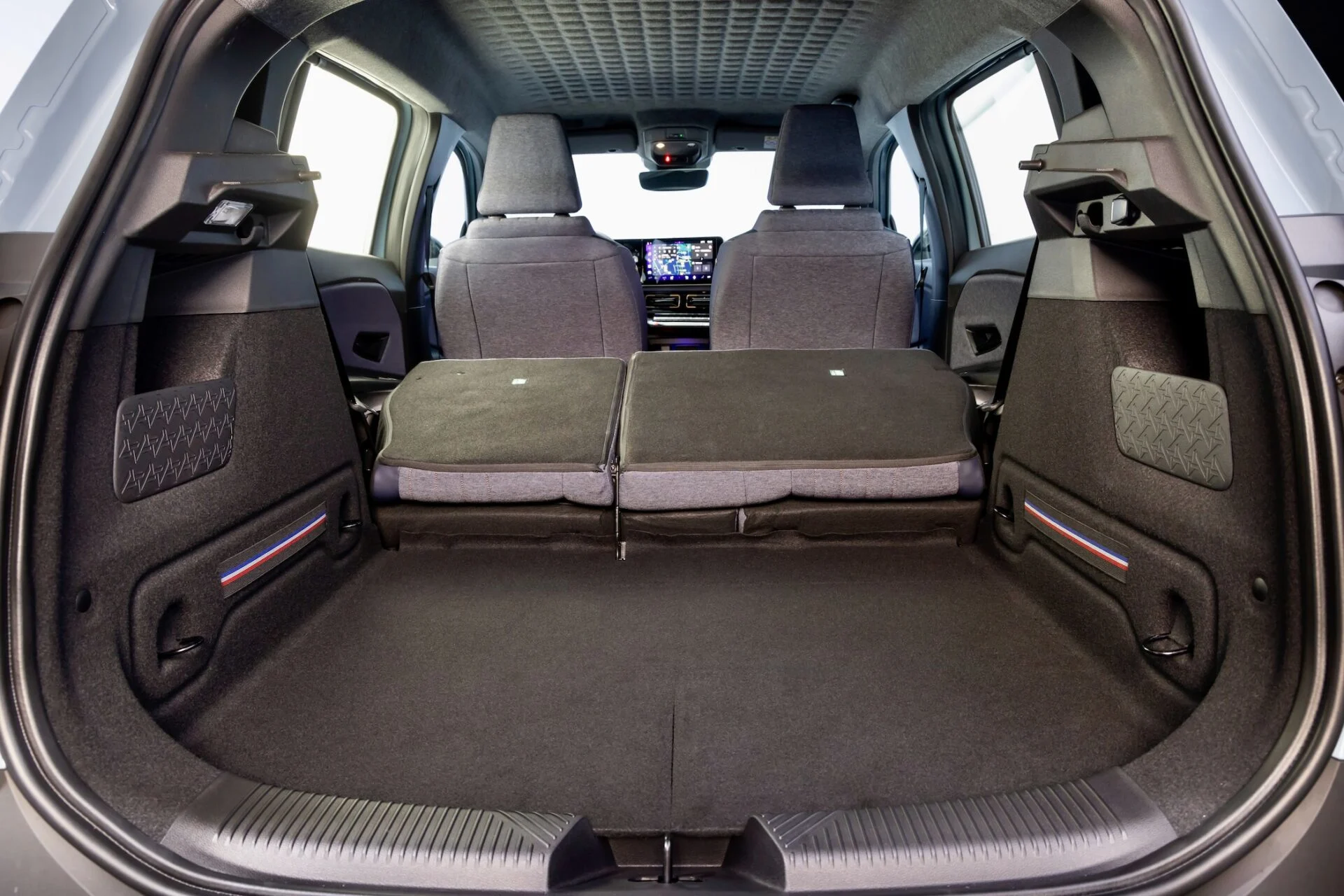Renault R4 E-TECH Techno Bleue &#8211; Photo