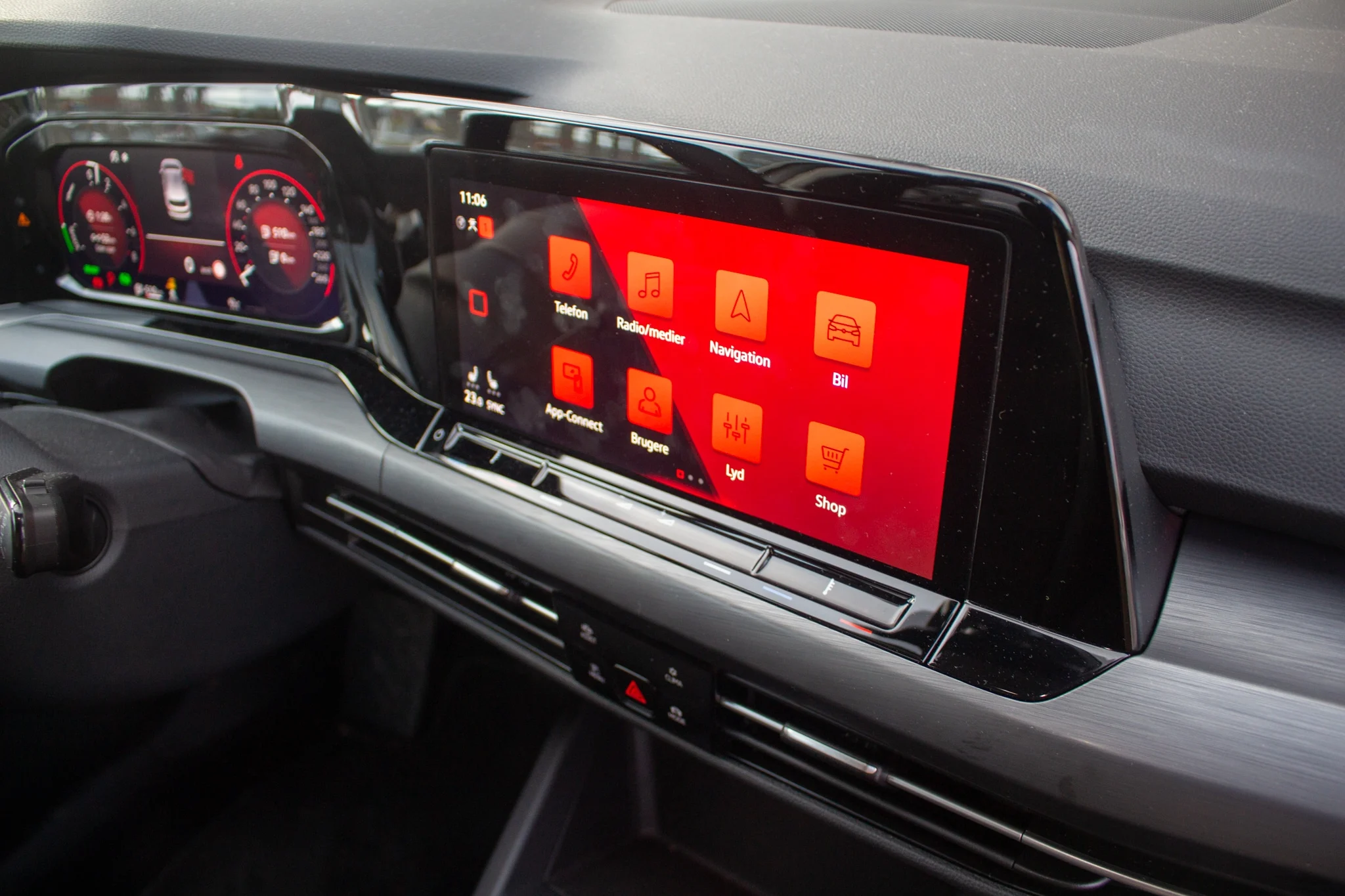 VW Golf 8 eHybrid (10)