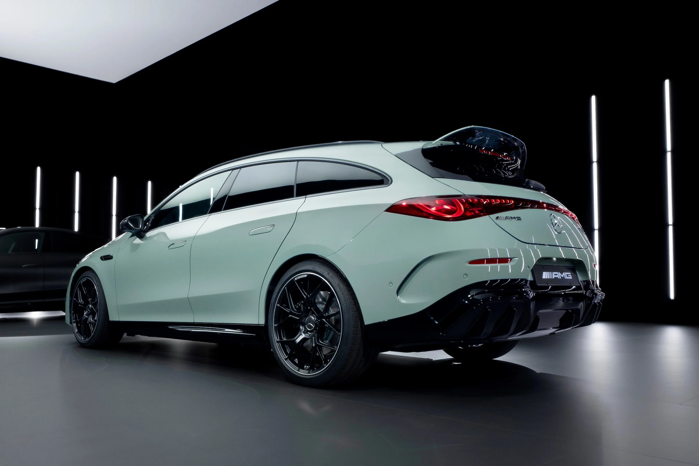 Mercedes-AMG CLA 45 4Matic+ 8 034