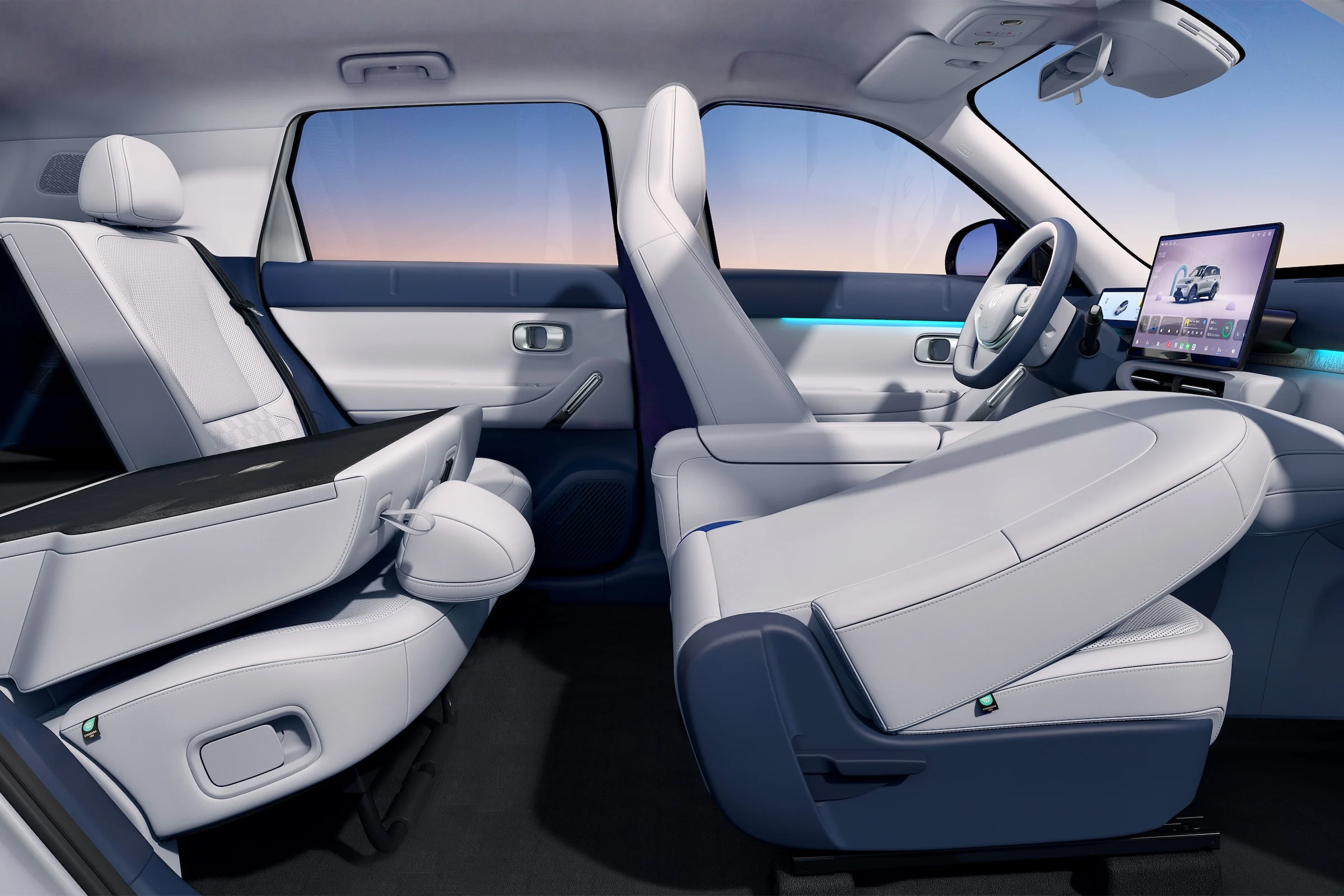 Leapmotor B03X Interior - 2nd row space1