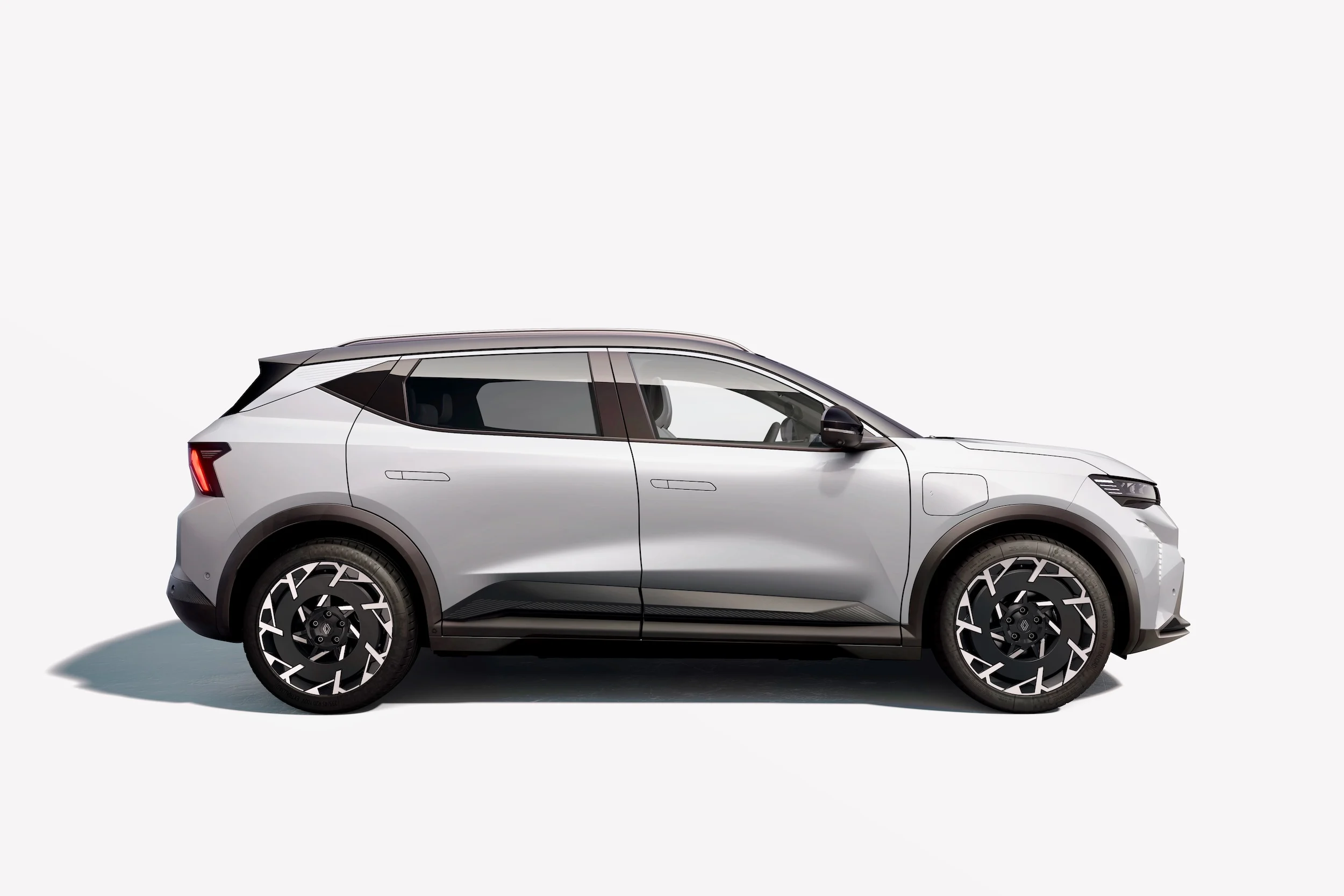 Renault-Scenic-E-Tech-electric-2026 (3)