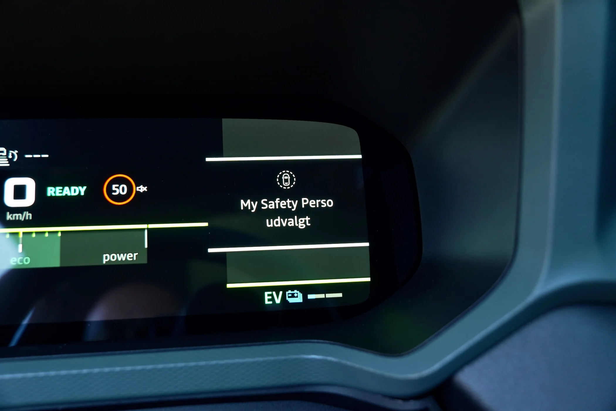 TEST Dacia Bigster Hybrid MBB 03908