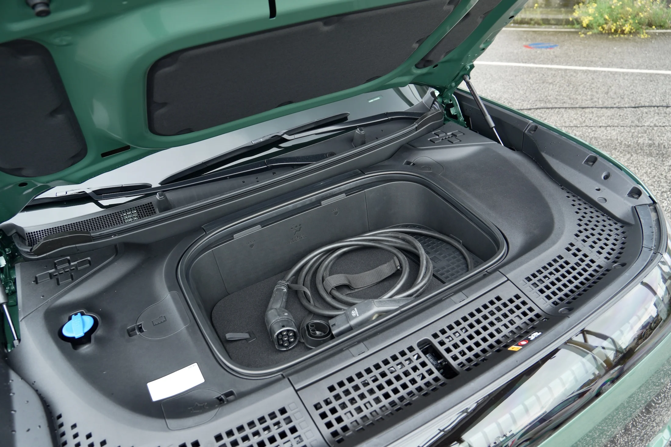 Hyundai Ioniq 9 MBB 513