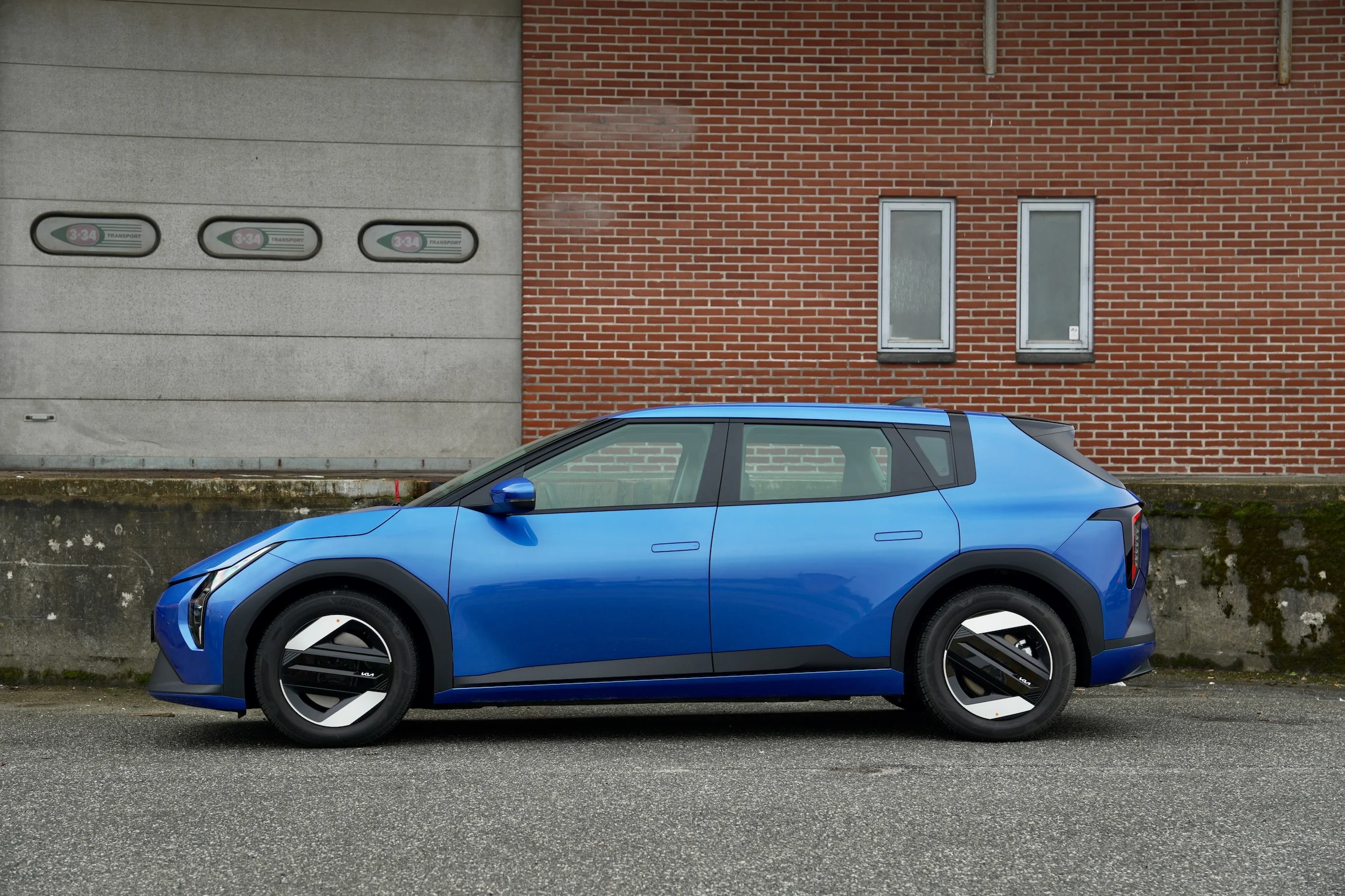 Kia EV4 LR vs VW ID.3 Max+ MBB089