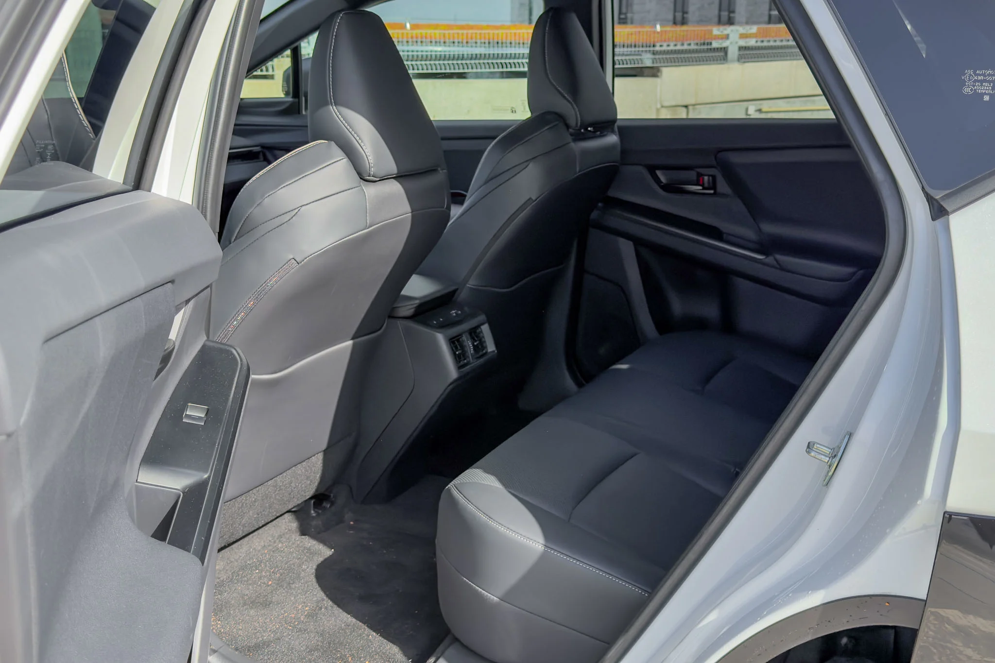Toyota BZ4X FWD Executive 2026-22