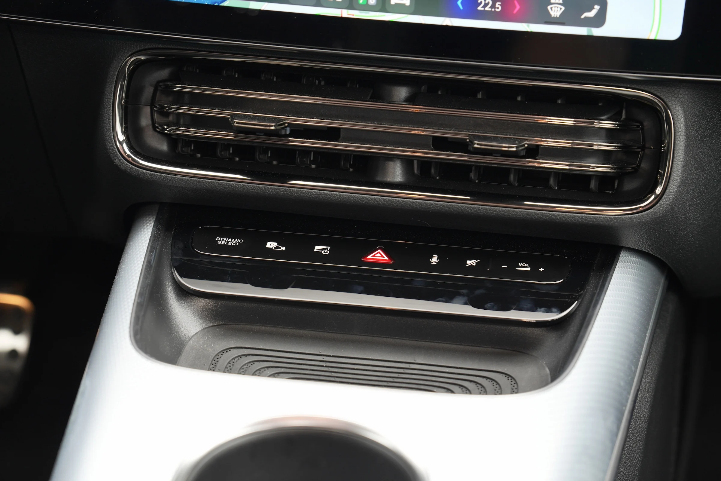 TEST Mercedes-Benz CLA 250+ Shooting Brake MBB 643