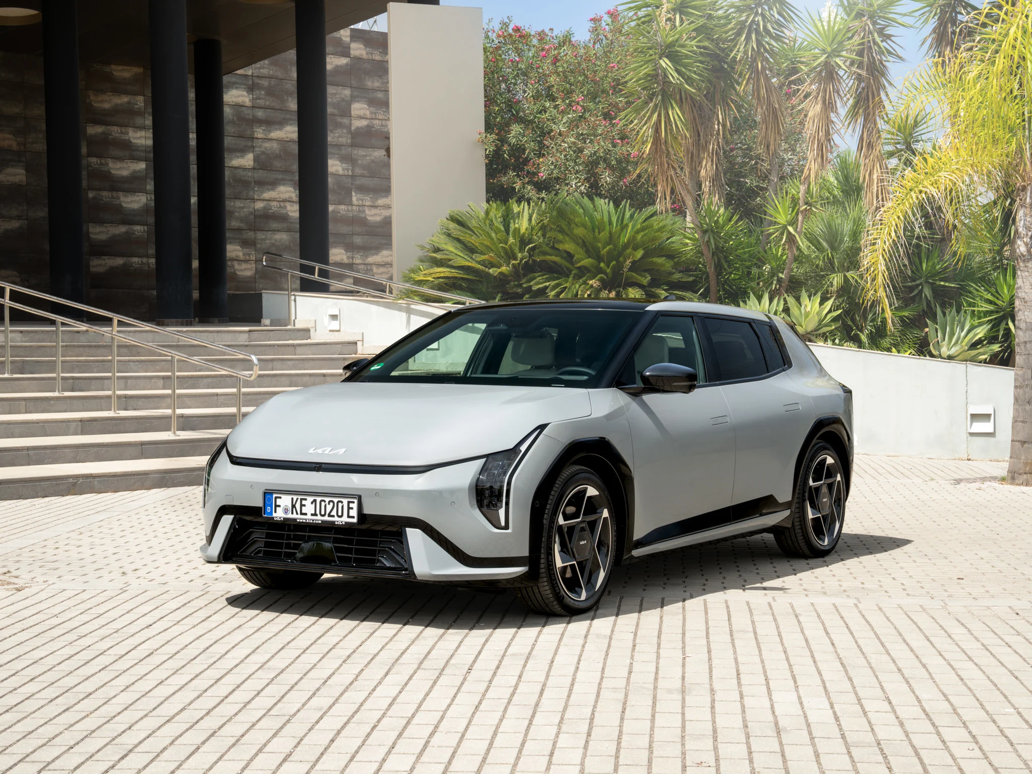 Kia EV4-19