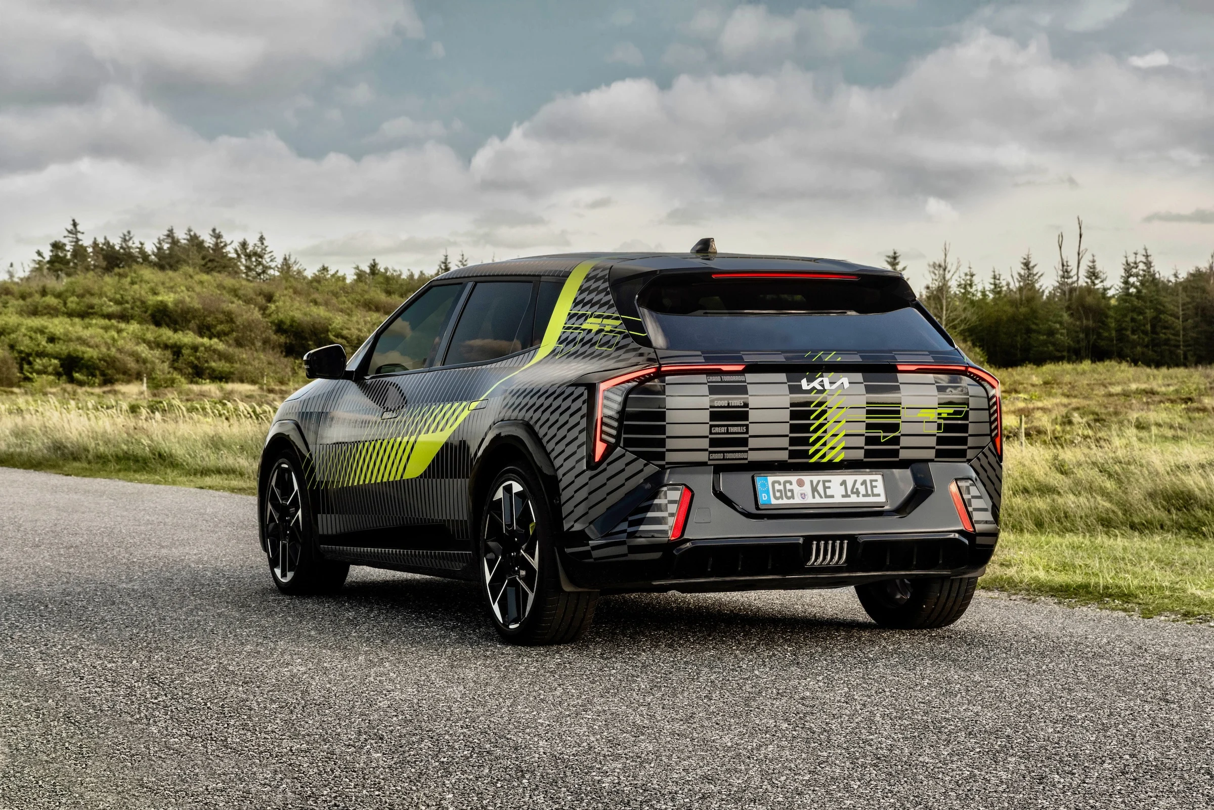 kia-EV4-GT-foiling-highres-2