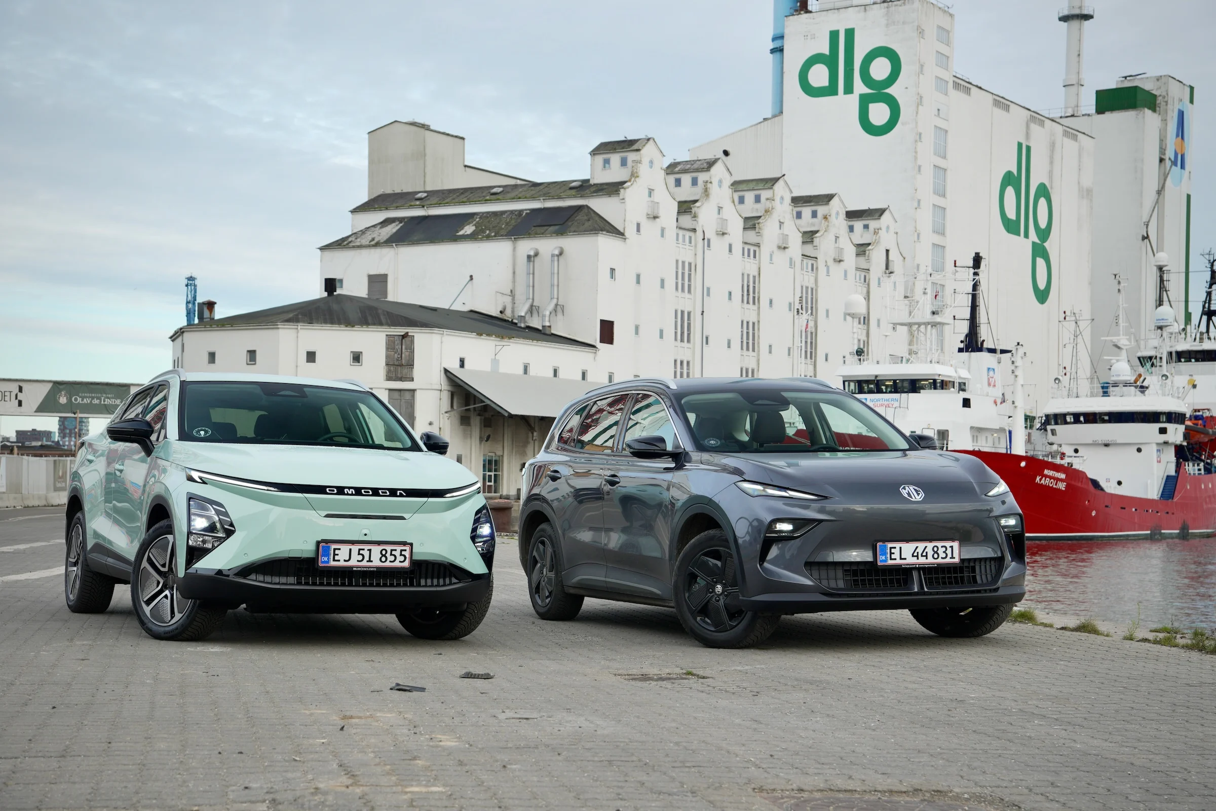 DUEL MGS5 EV vs Omoda 5 EV 220