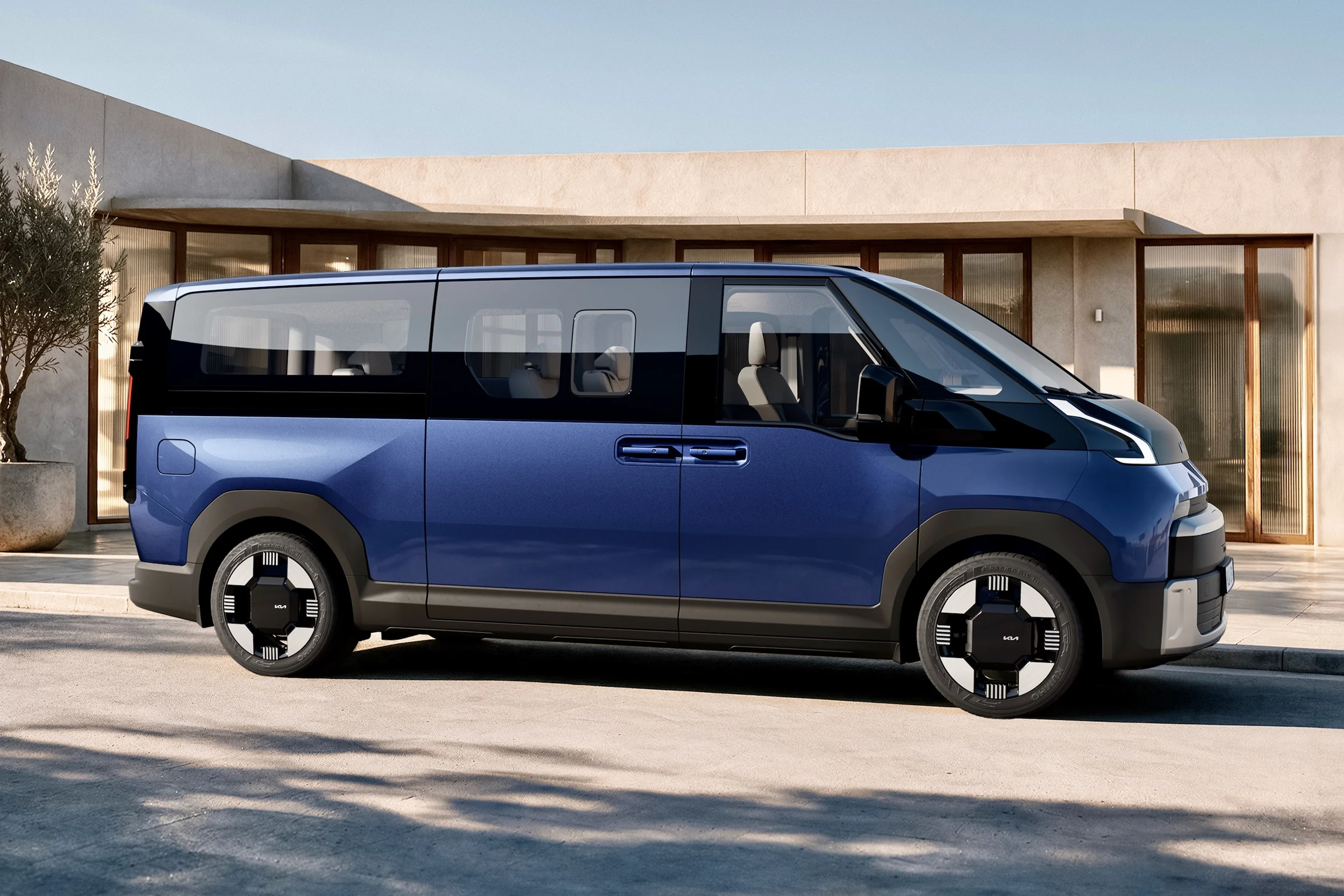 kia-PV7-passanger-exterior-highres-7