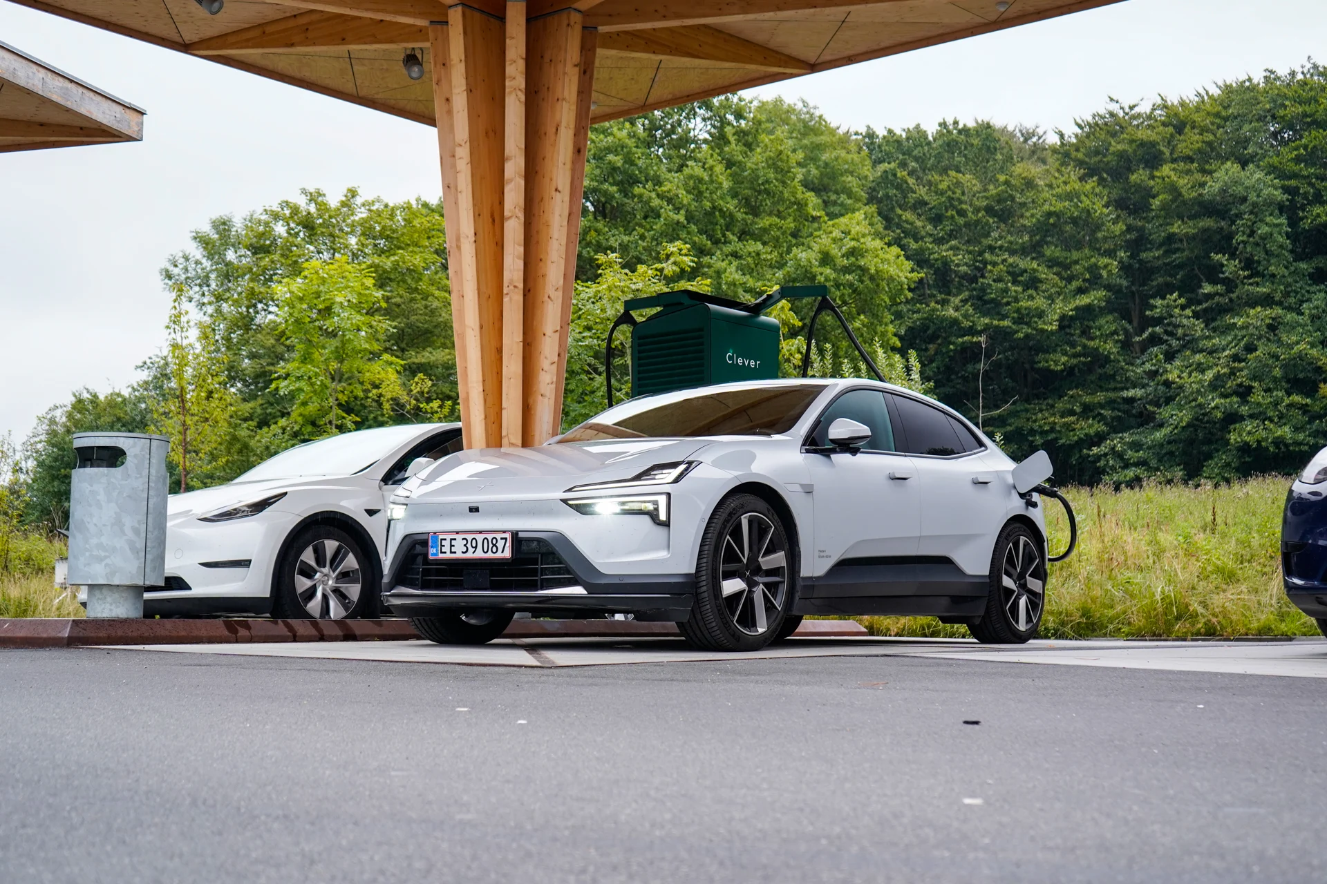 Polestar 4 Long Range Dual Motor-14