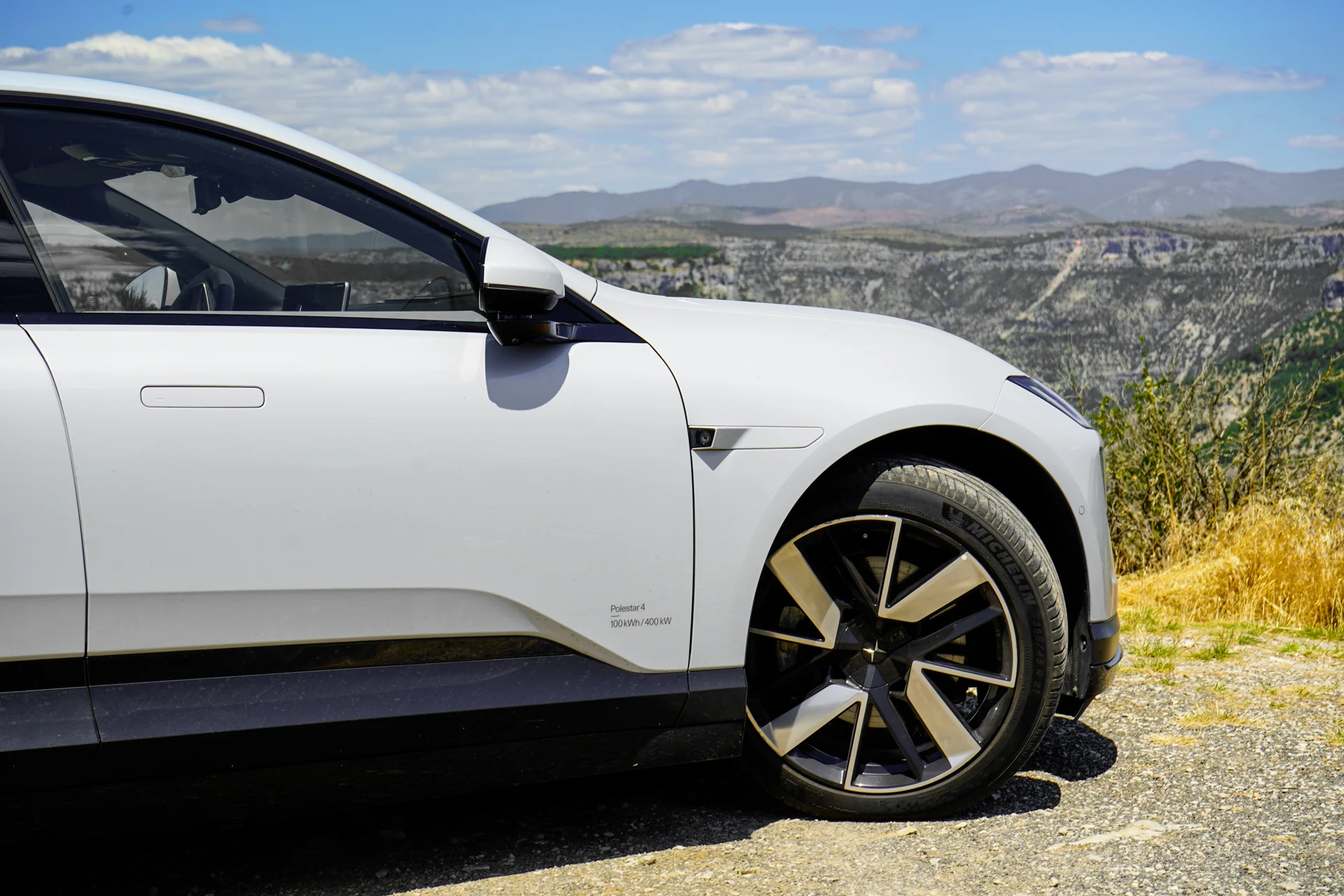 Polestar 4 Long Range Dual Motor-28
