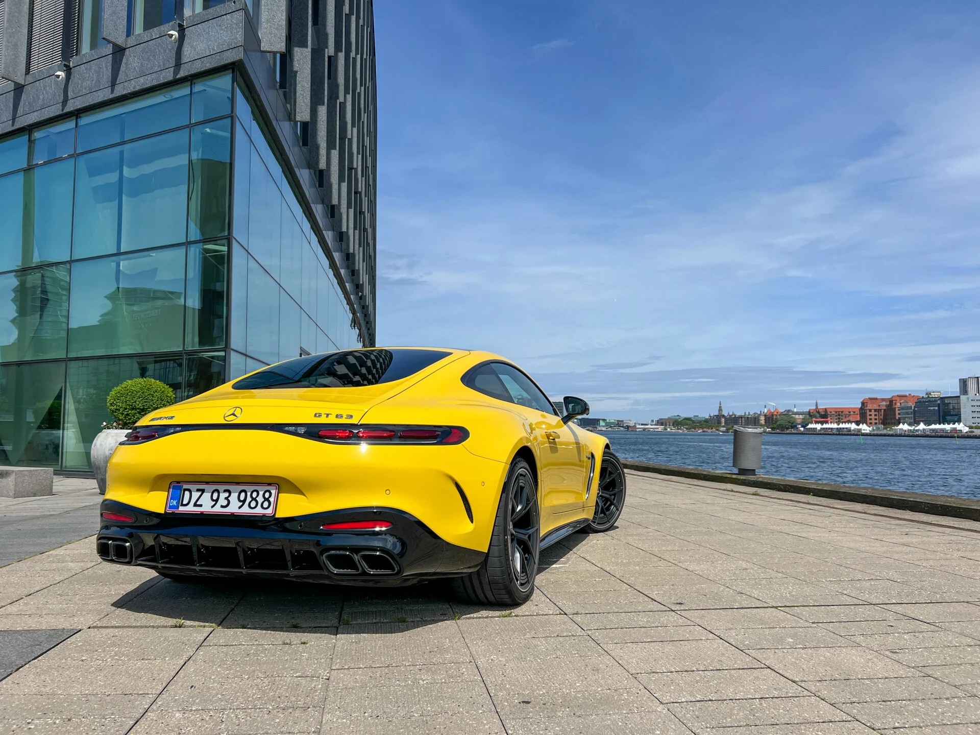 Mercedes-AMG-GT-63-26
