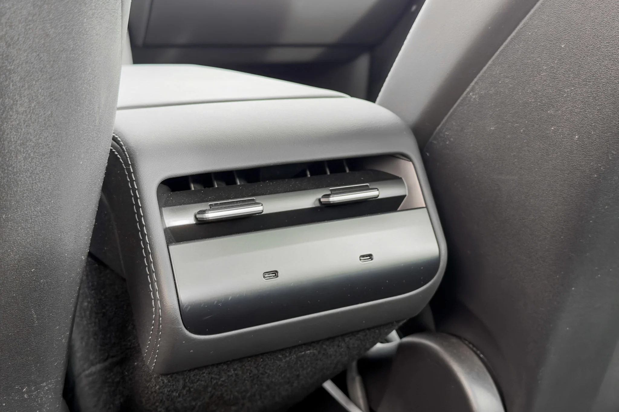 Tesla Model 3 RWD-13