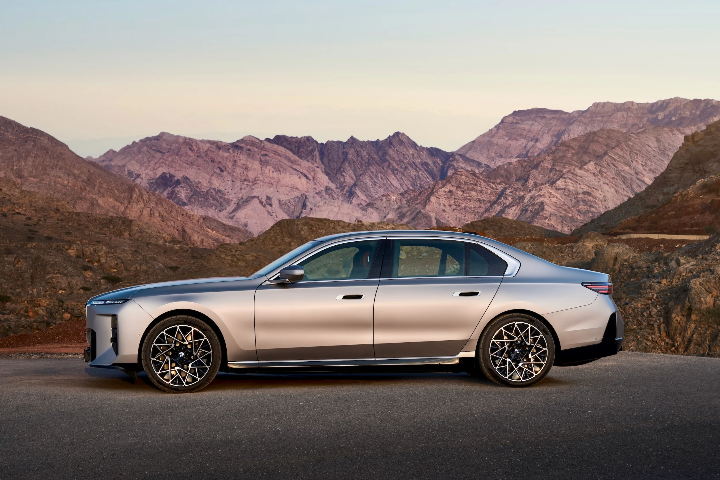 BMW i7 2026 6150 highRes bmw-i7-60-xdrive-04-