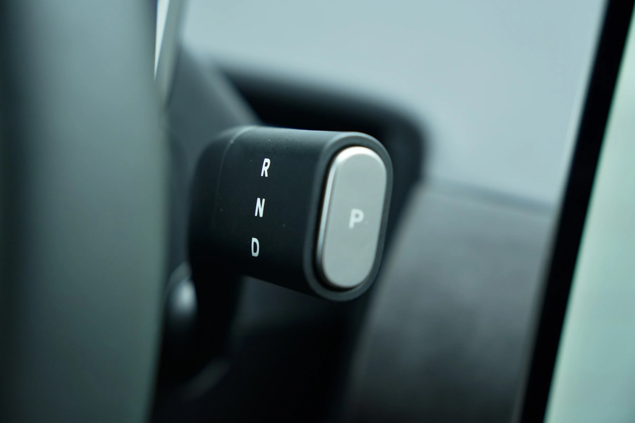 DUEL Firefly vs Renault 5 52 MBB 015