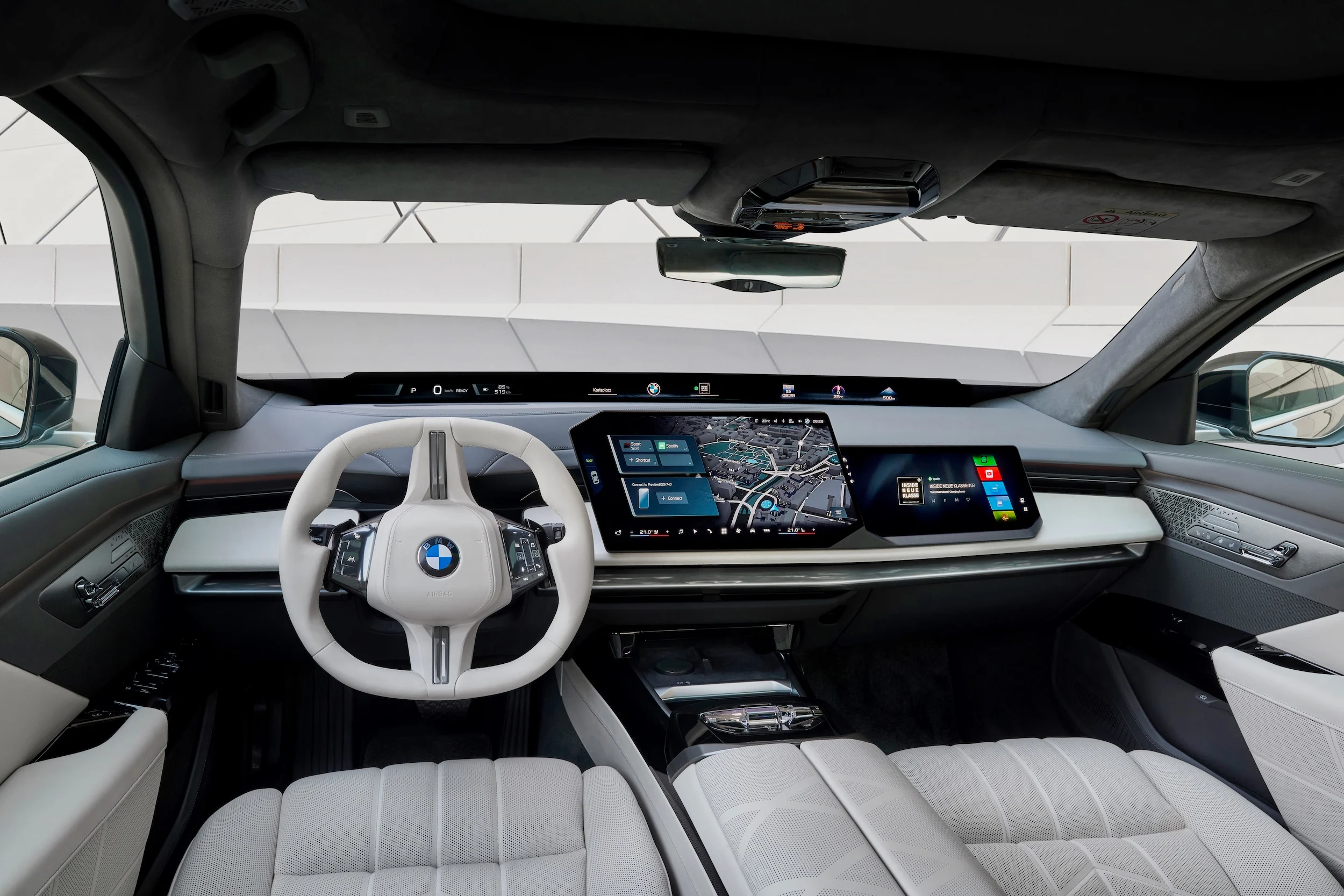 BMW i7 2026 8743 highRes the-display-and-oper