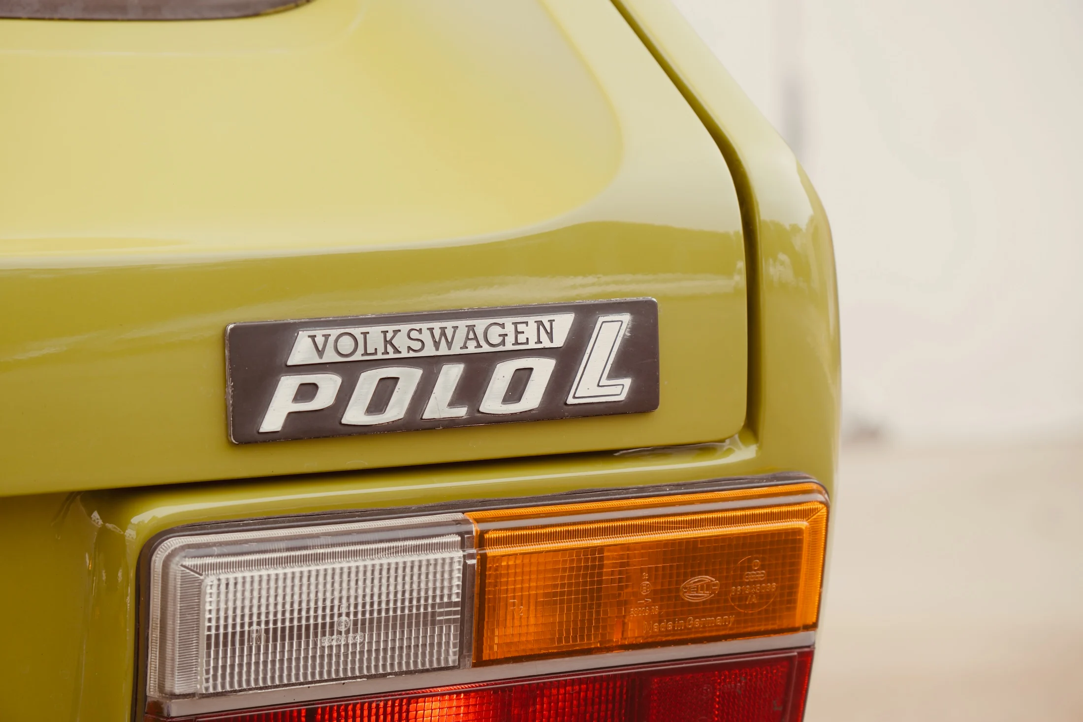 VW Polo L 1975 MBB 03378