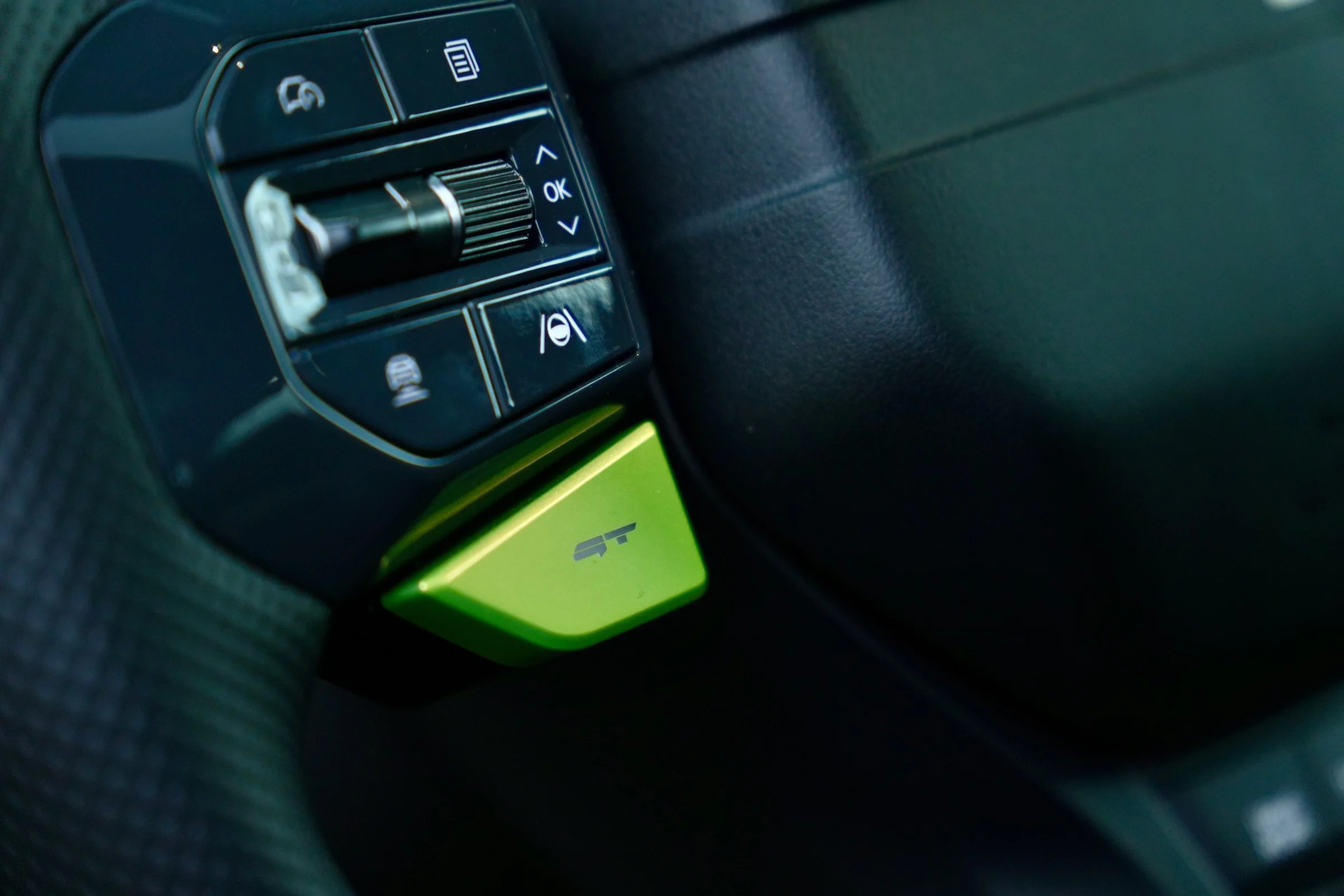 TEST Kia EV9 GT MBB 695