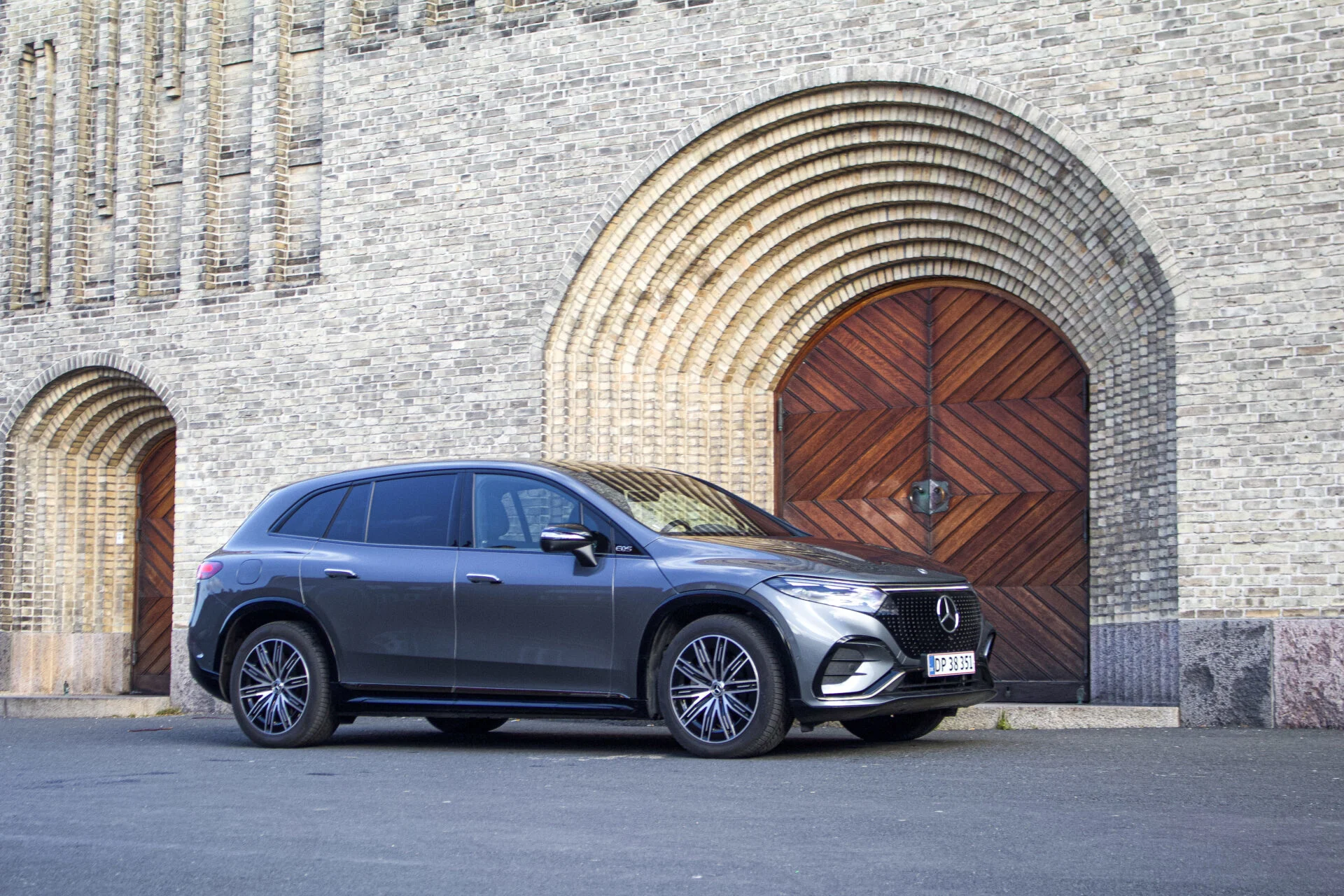 Mercedes-Benz EQS SUV-16