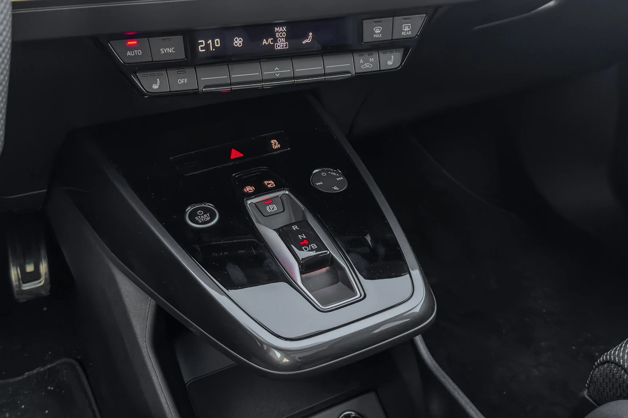 Audi Q4 E-Tron 45 S Line-11