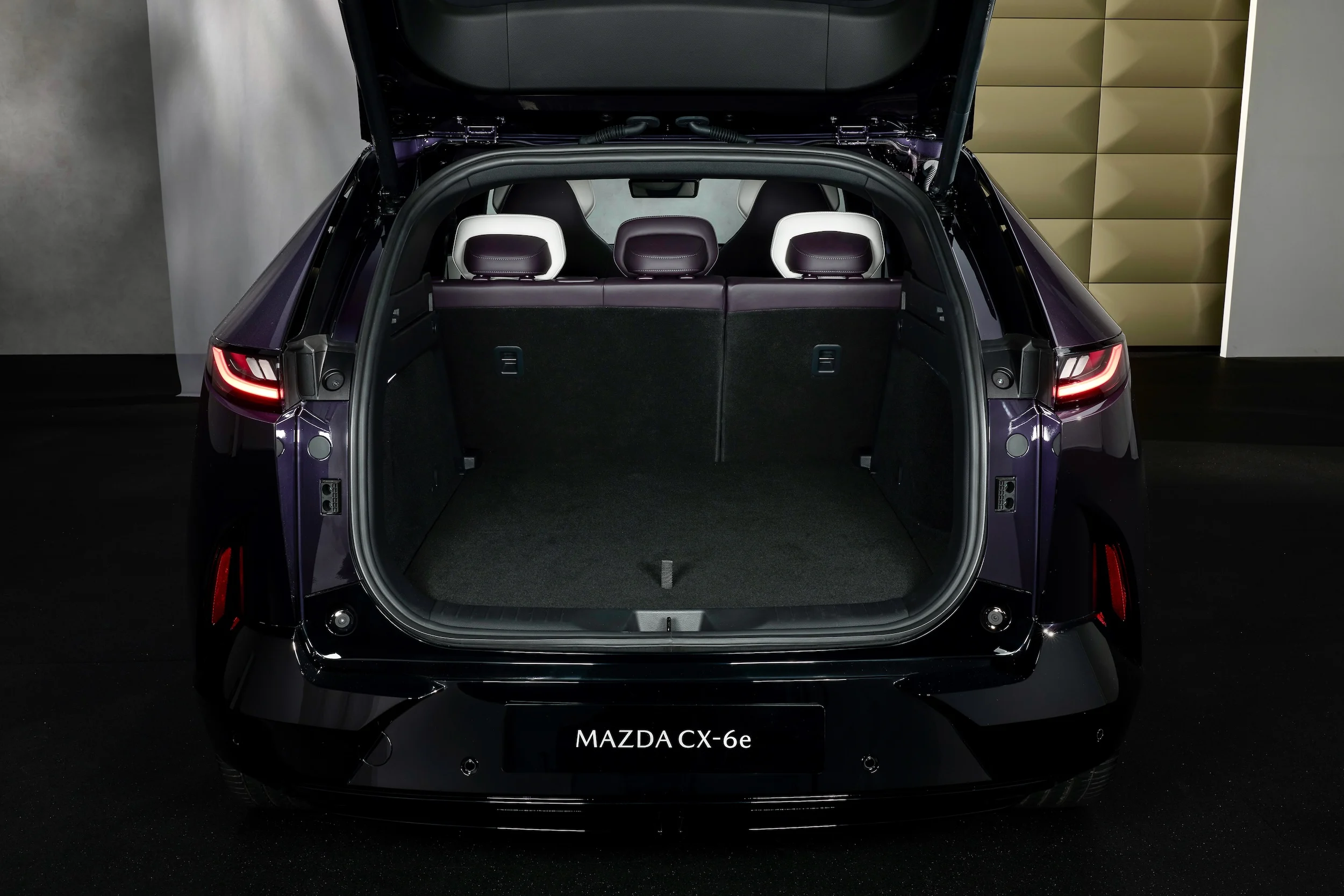 mazda cx-6e germany nv int 44 highres
