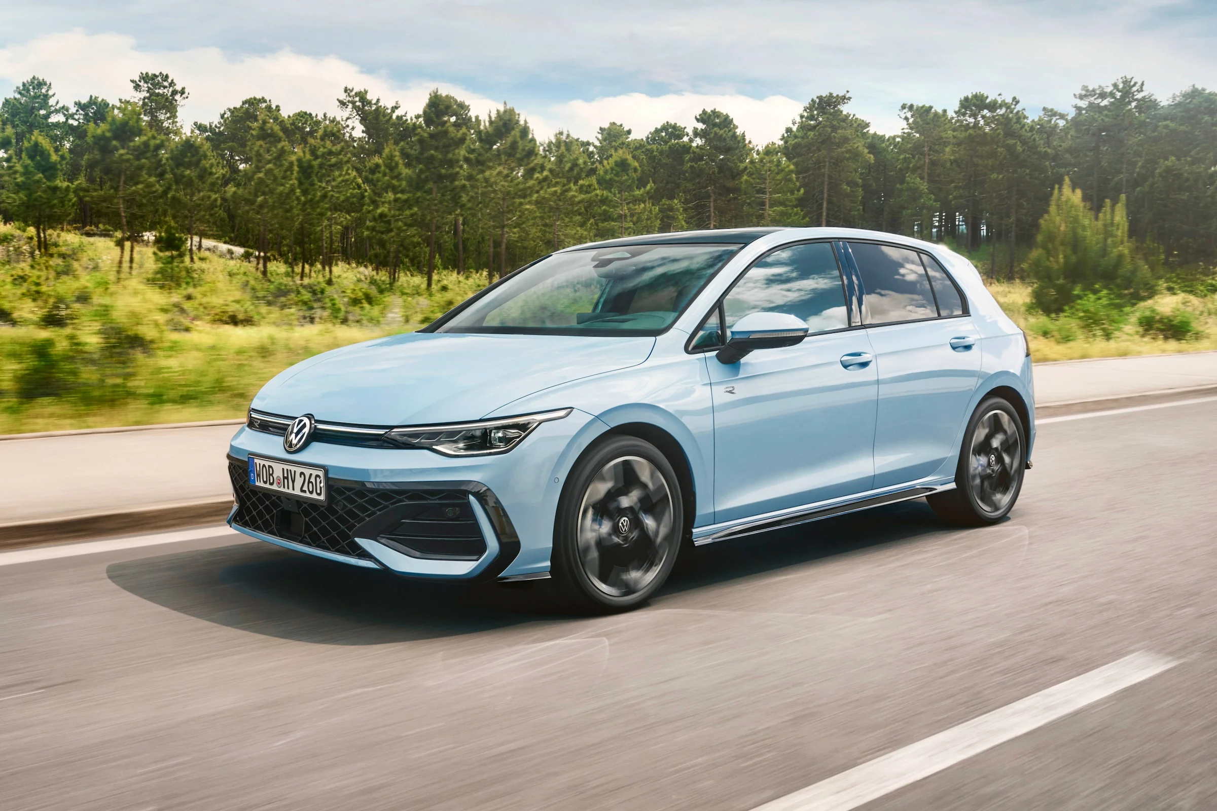 VW Golf Hybrid 2026AU00595 large