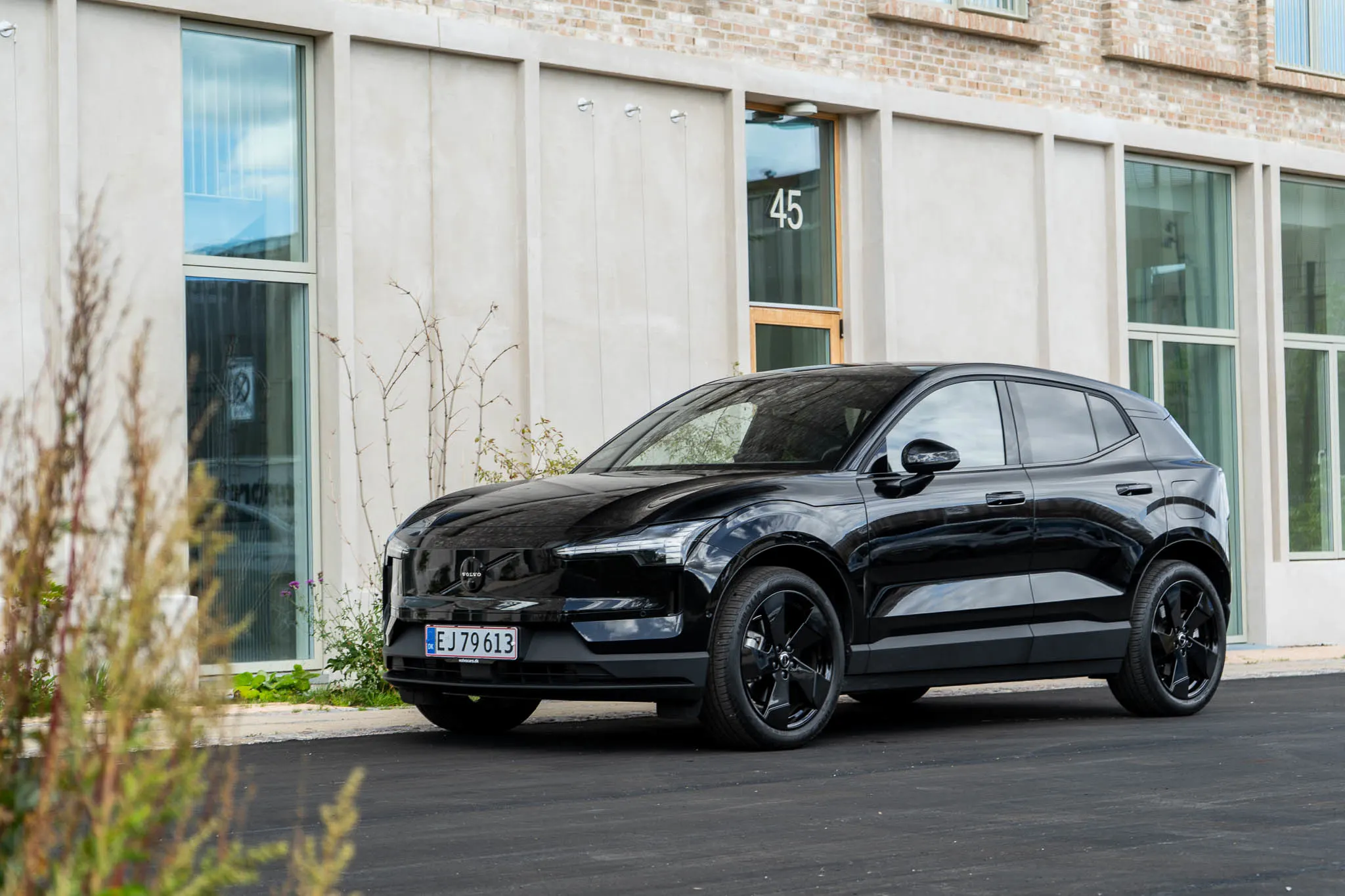 Volvo EX30 Extended Range 2026-19