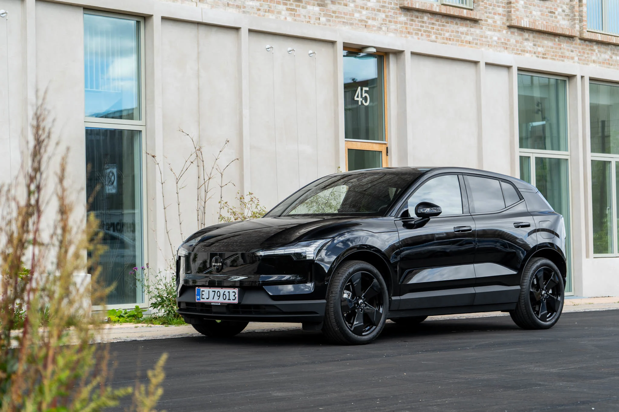 Volvo EX30 Extended Range 2026-19