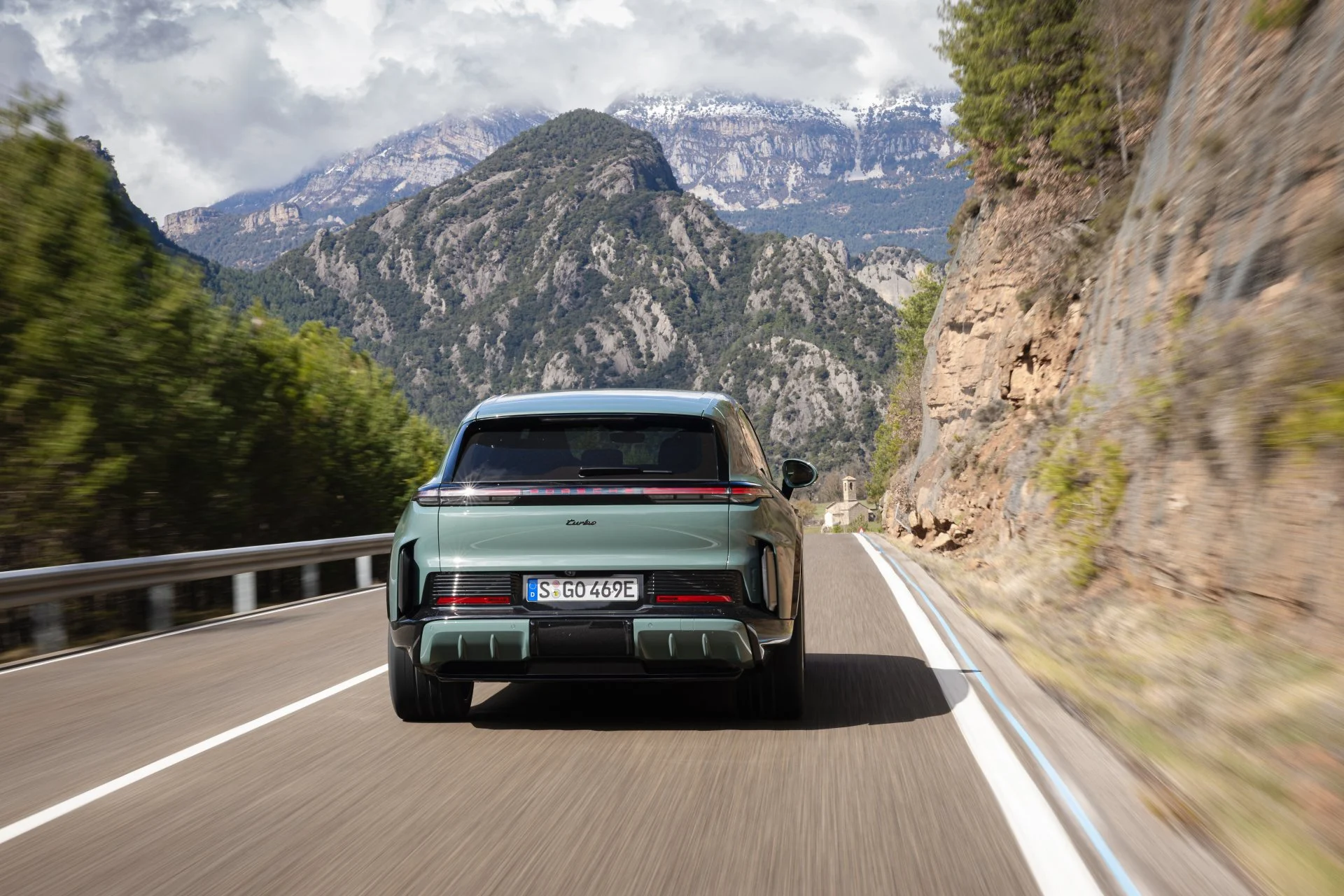 Porsche Cayenne Electric