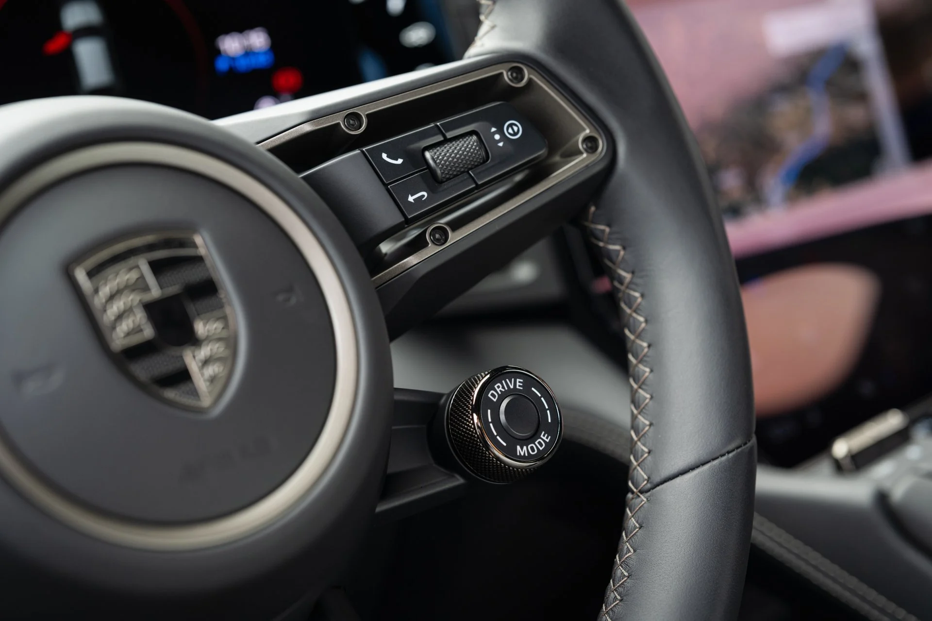 Porsche Cayenne Electric