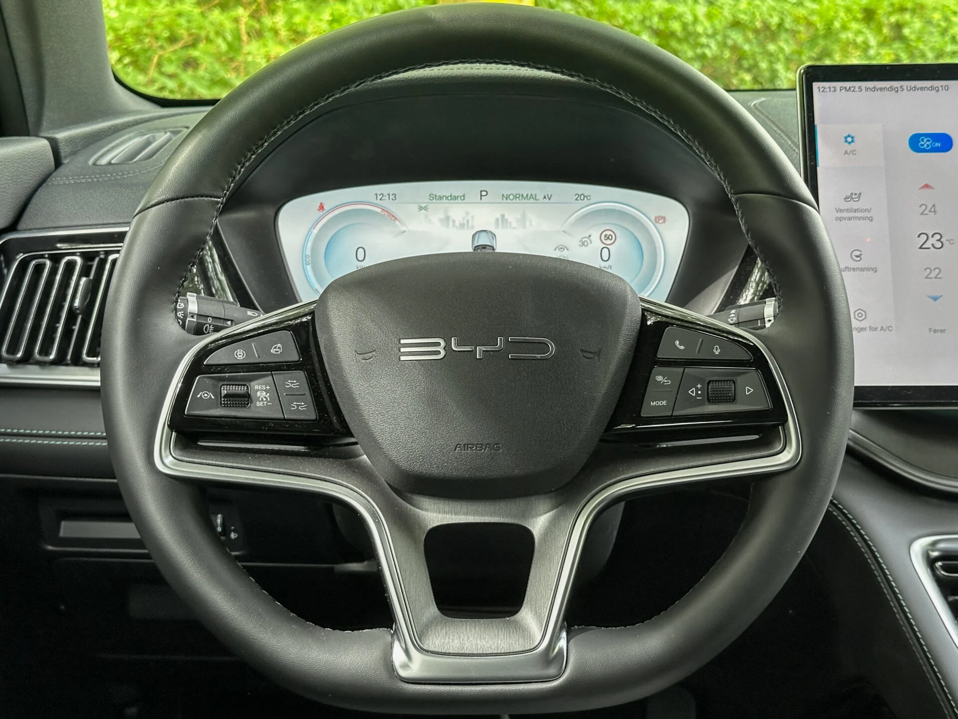 BYD Seal U-06