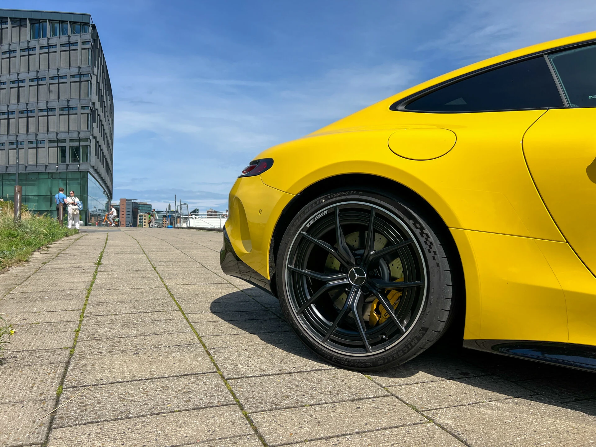Mercedes-AMG-GT-63-22