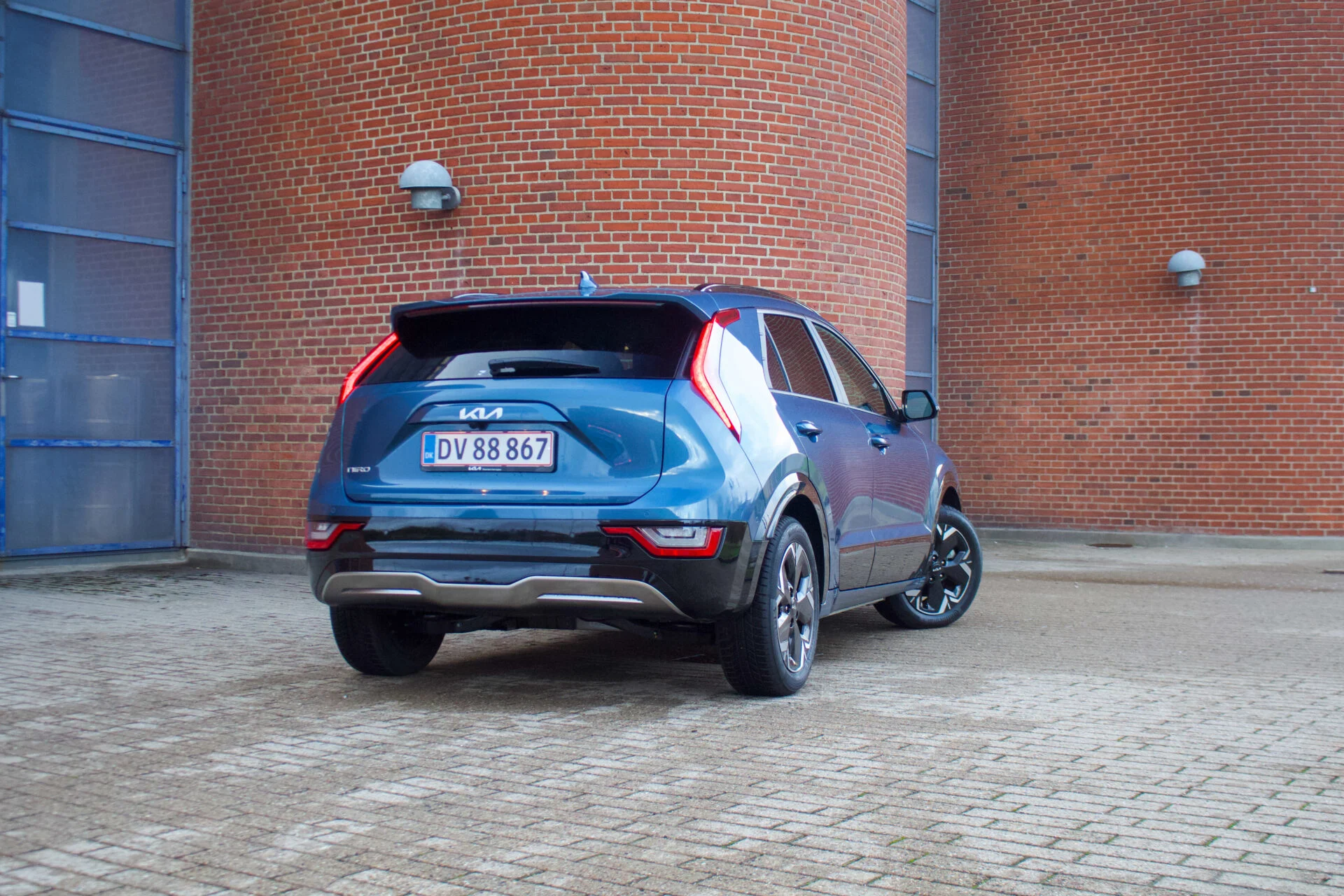Hyundai Kona vs Kia Niro-04