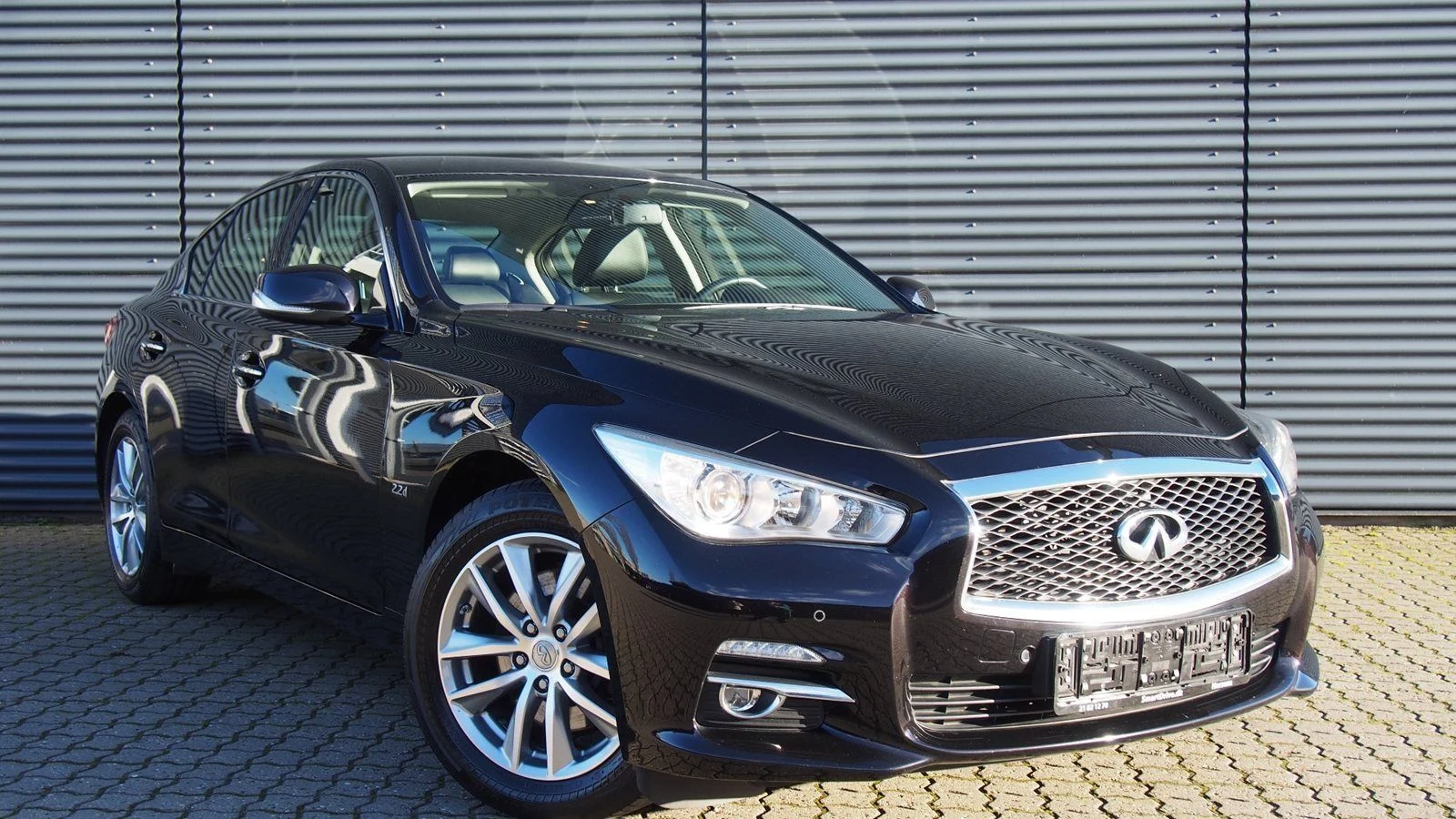 Infiniti front
