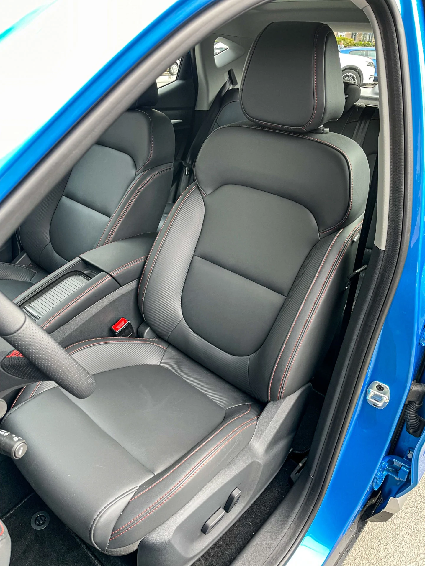 MG ZS EV Standars Range-24