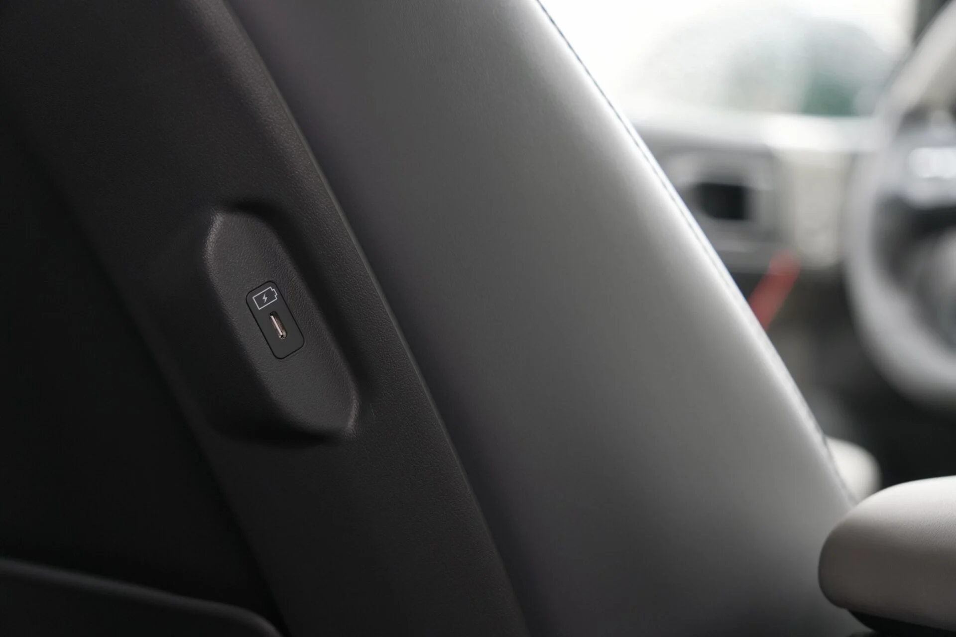 Kia EV3 MBB 574