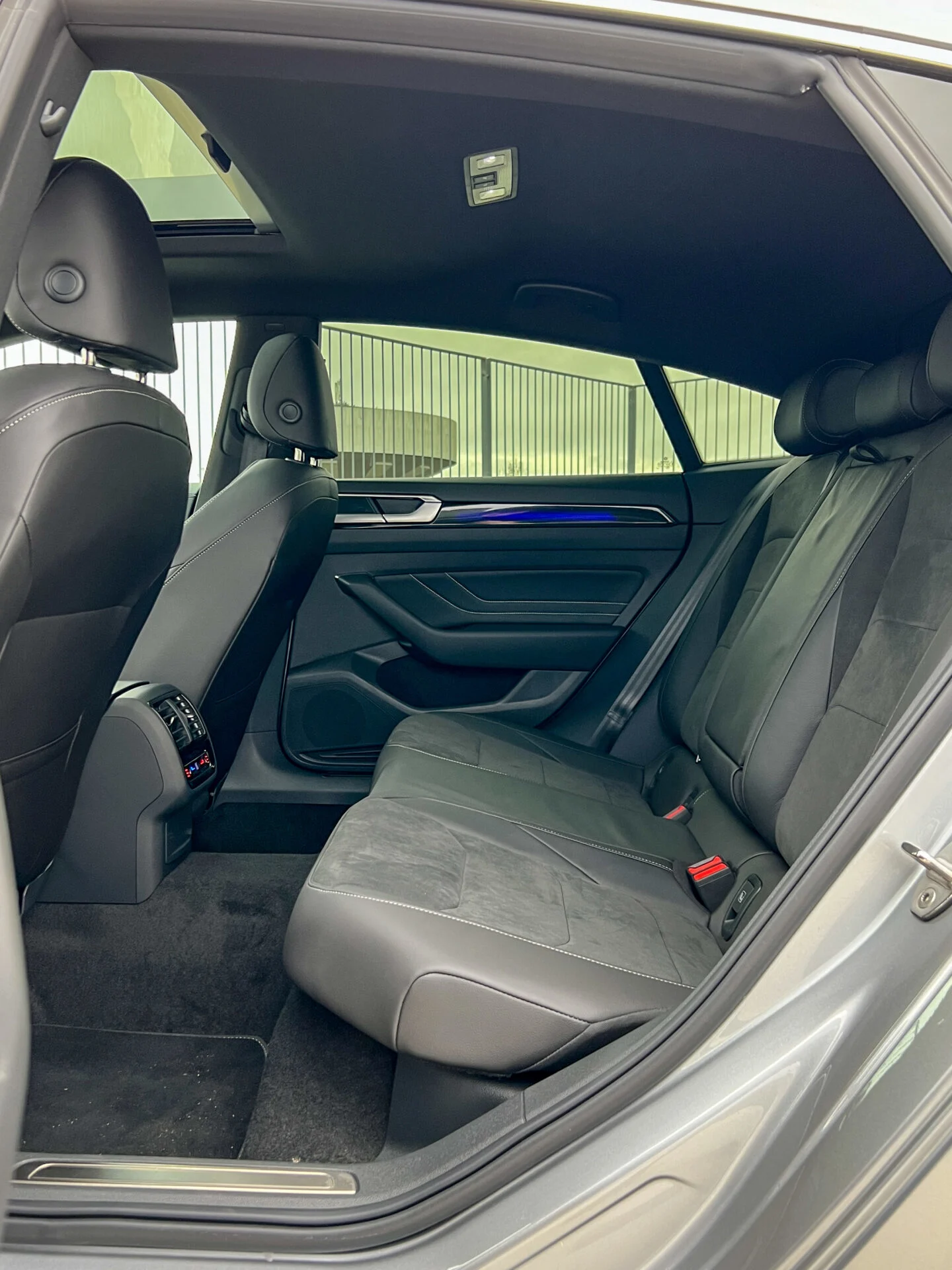 Citroën C5 X vs VW Arteon – Interiør-04