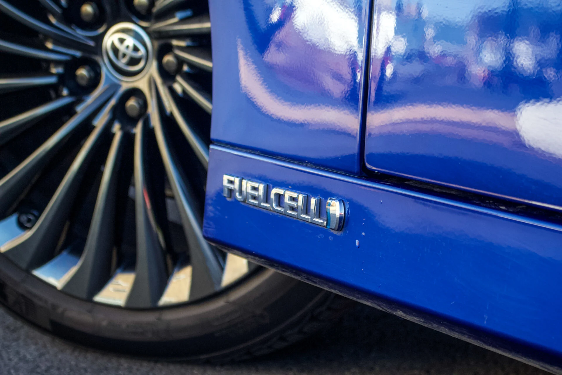 Toyota-Mirai-17.jpg