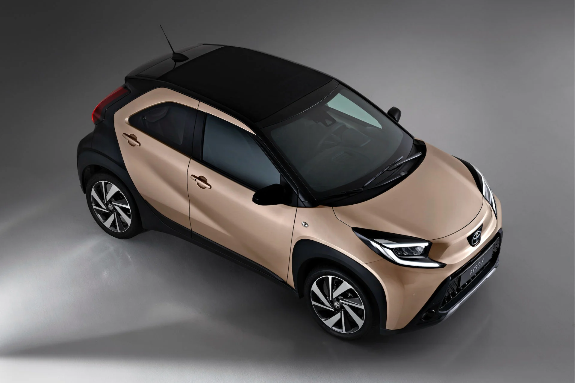 Toyota Aygo X 2021_GToyota Aygo X 2021_Ginger 3