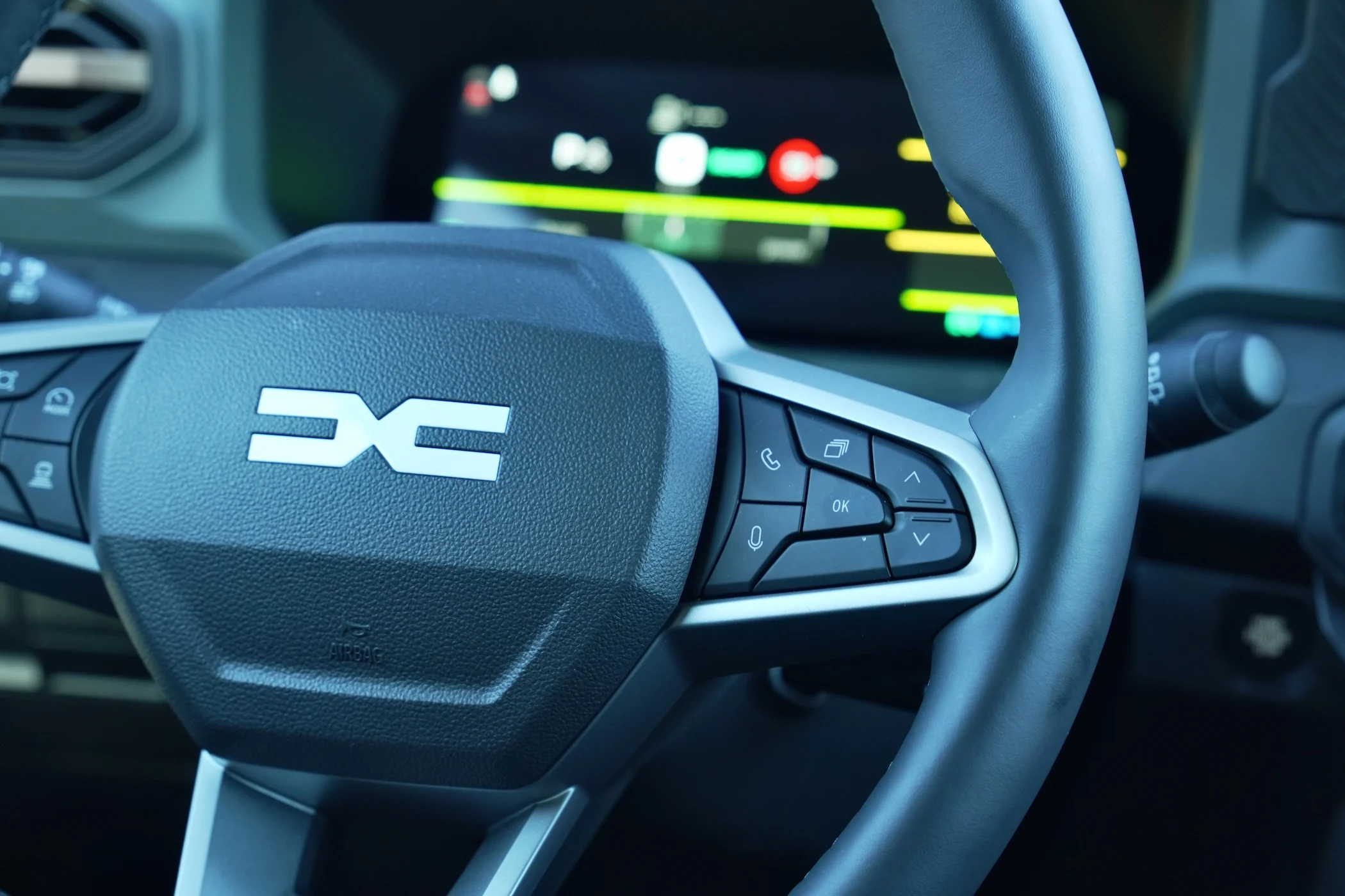 TEST Dacia Bigster Hybrid MBB 03920